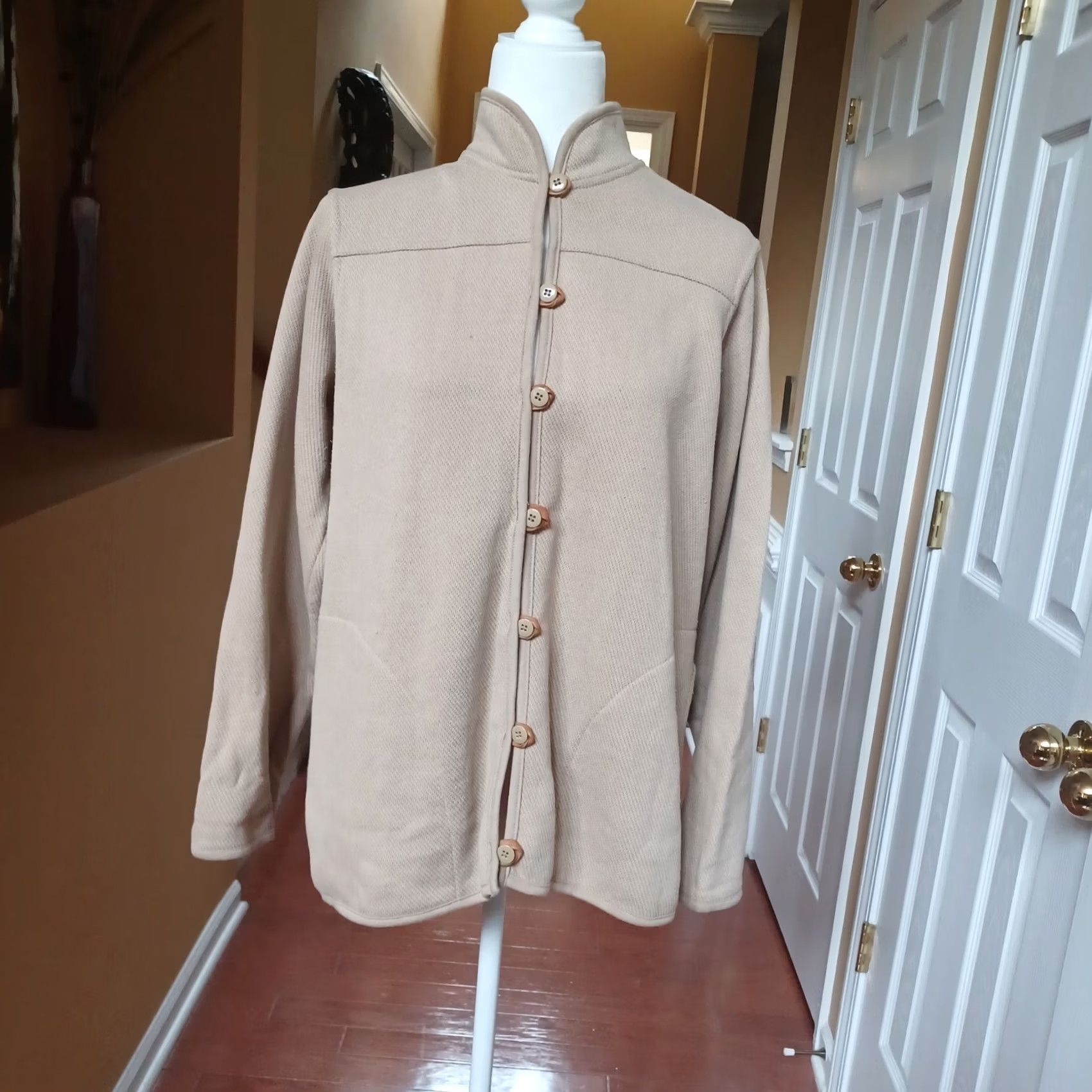 Orvis Orvis Cardigan Sweater Womens Medium Beige Button Up Leather Elbow Patch Jacket Size M / US 6-8 / IT 42-44 - 2 Thumbnail