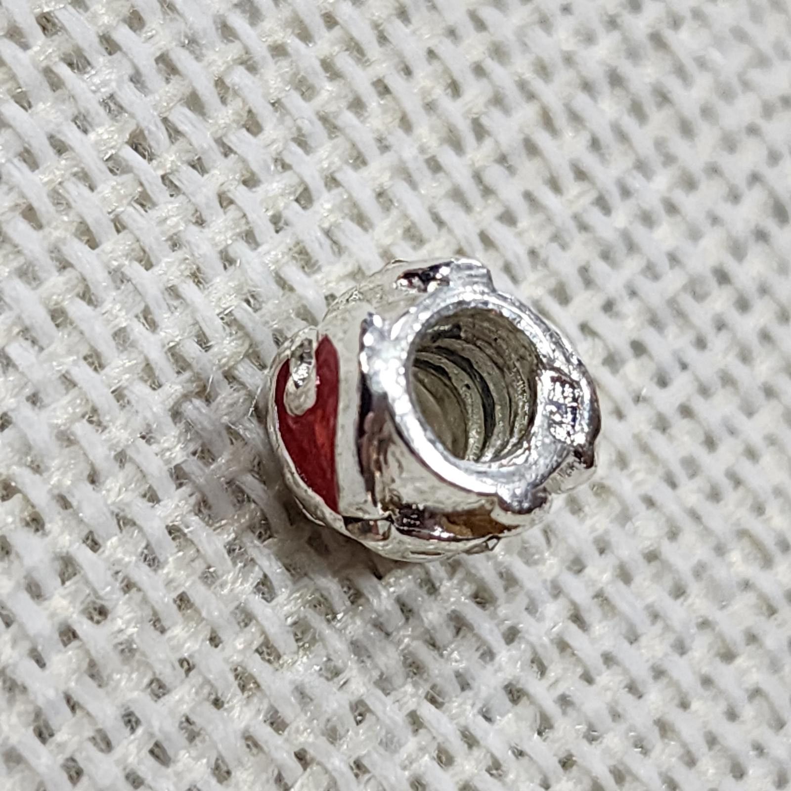 The Unbranded Brand Silver Tone Charm Bead with Red Heart Enamel Size ONE SIZE - 2 Thumbnail