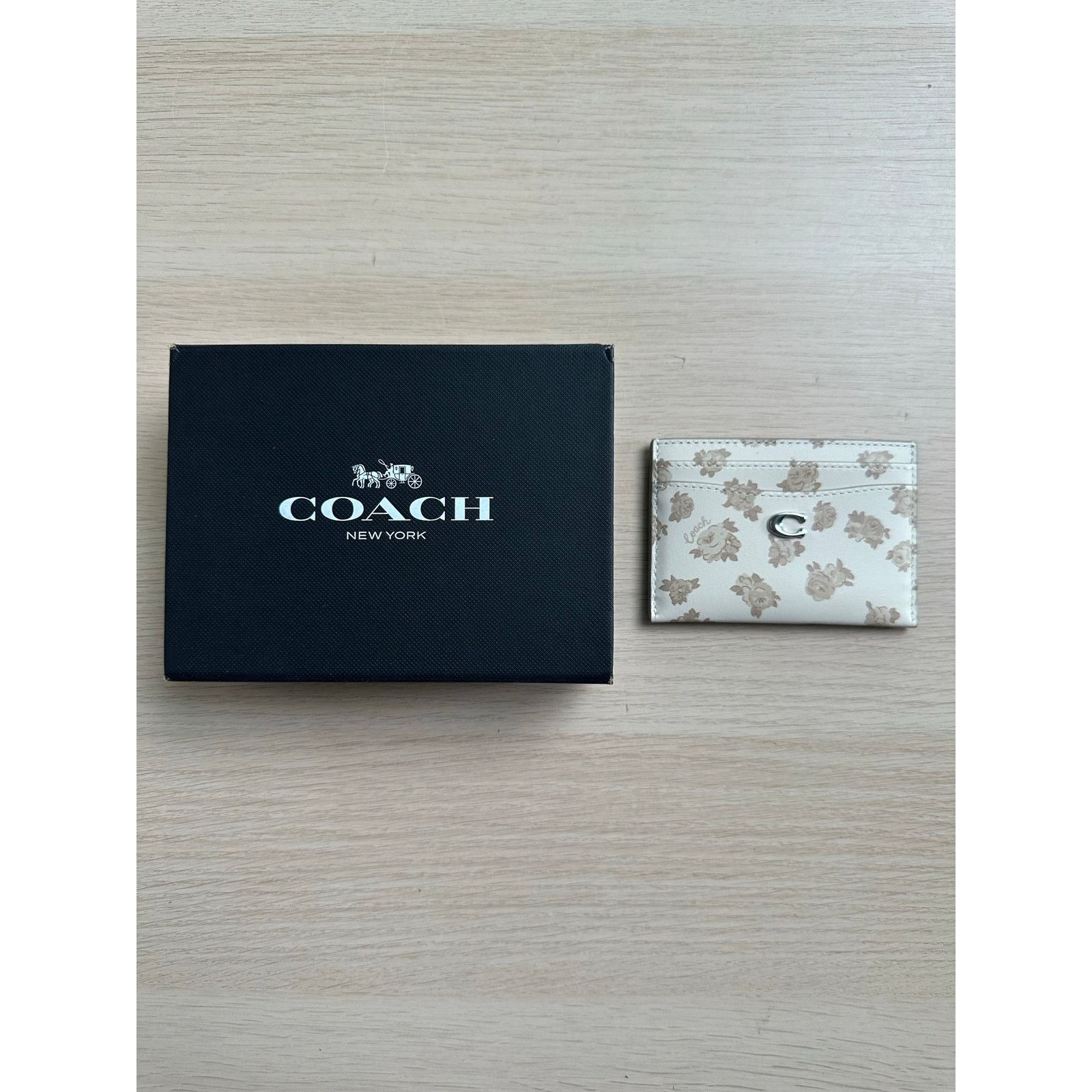 Coach Limited Coach Leather Floral Card Case- New Size ONE SIZE - 3 Thumbnail