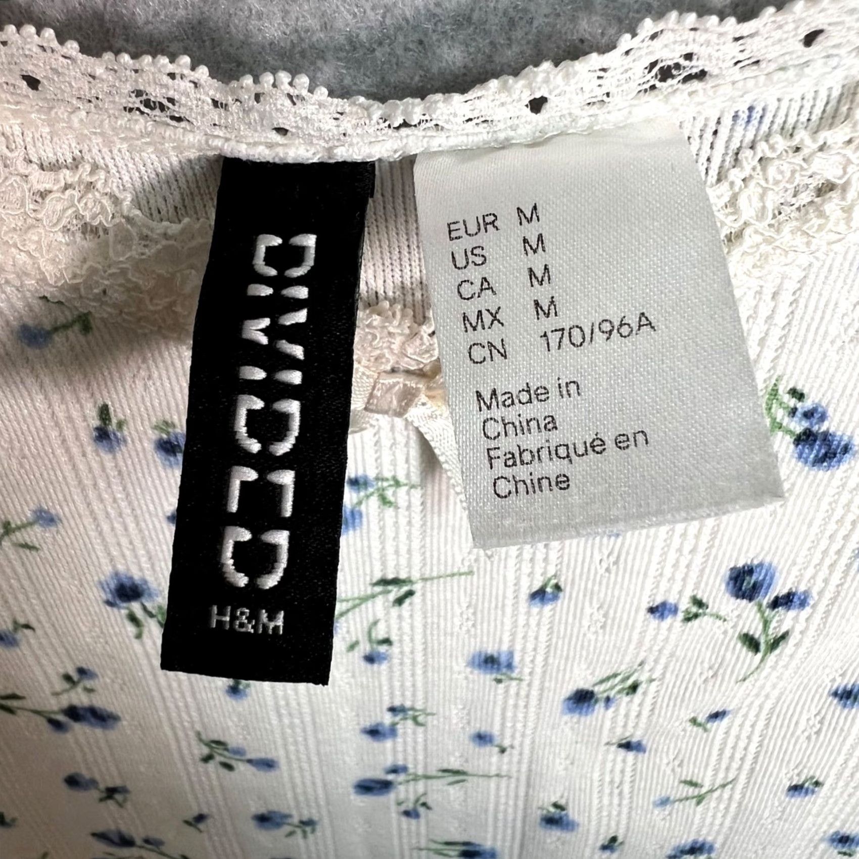 H&M H&M Divided Womens Tank Top Cropped Floral Lace Trim White Cotton Polyester Medium Shirt Adult Womens Velcro? Size M / US 6-8 / IT 42-44 - 3 Thumbnail