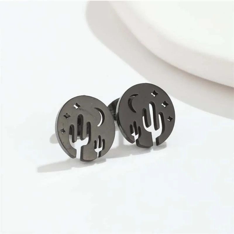 Jewelry Hollow Cactus Mini Stud Earrings Charm Earring Gift Size ONE SIZE - 1 Thumbnail