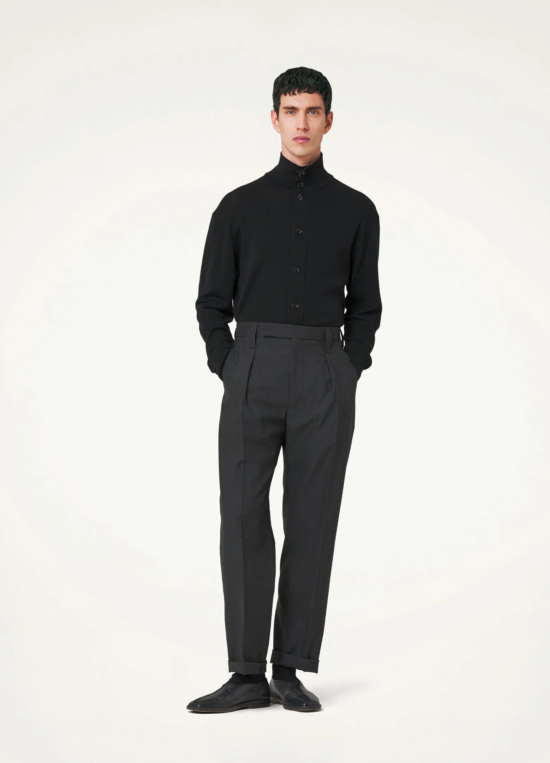 image of Lemaire One Pleat Pants Caviar (46), Men's (Size 30)