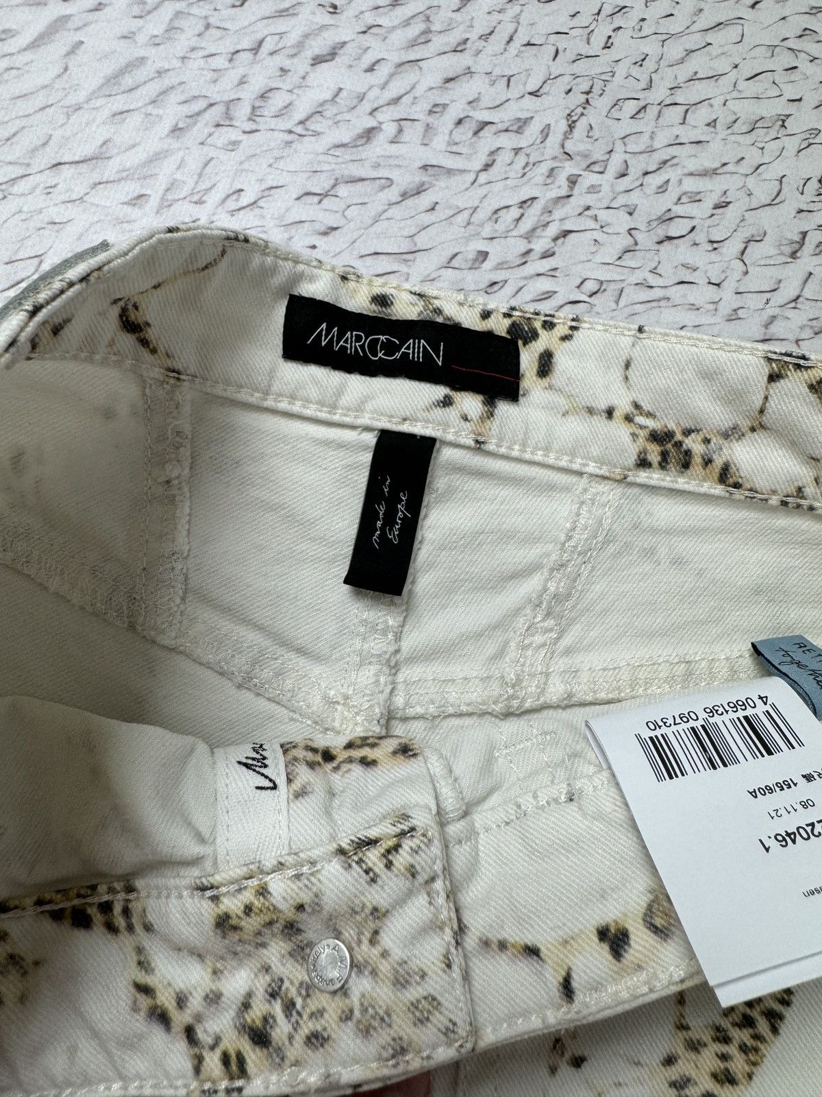 Other Marc Cain Jeans mit Allover-Animal-Print in offwhite Size 27" / US 4 / IT 40 - 9 Thumbnail