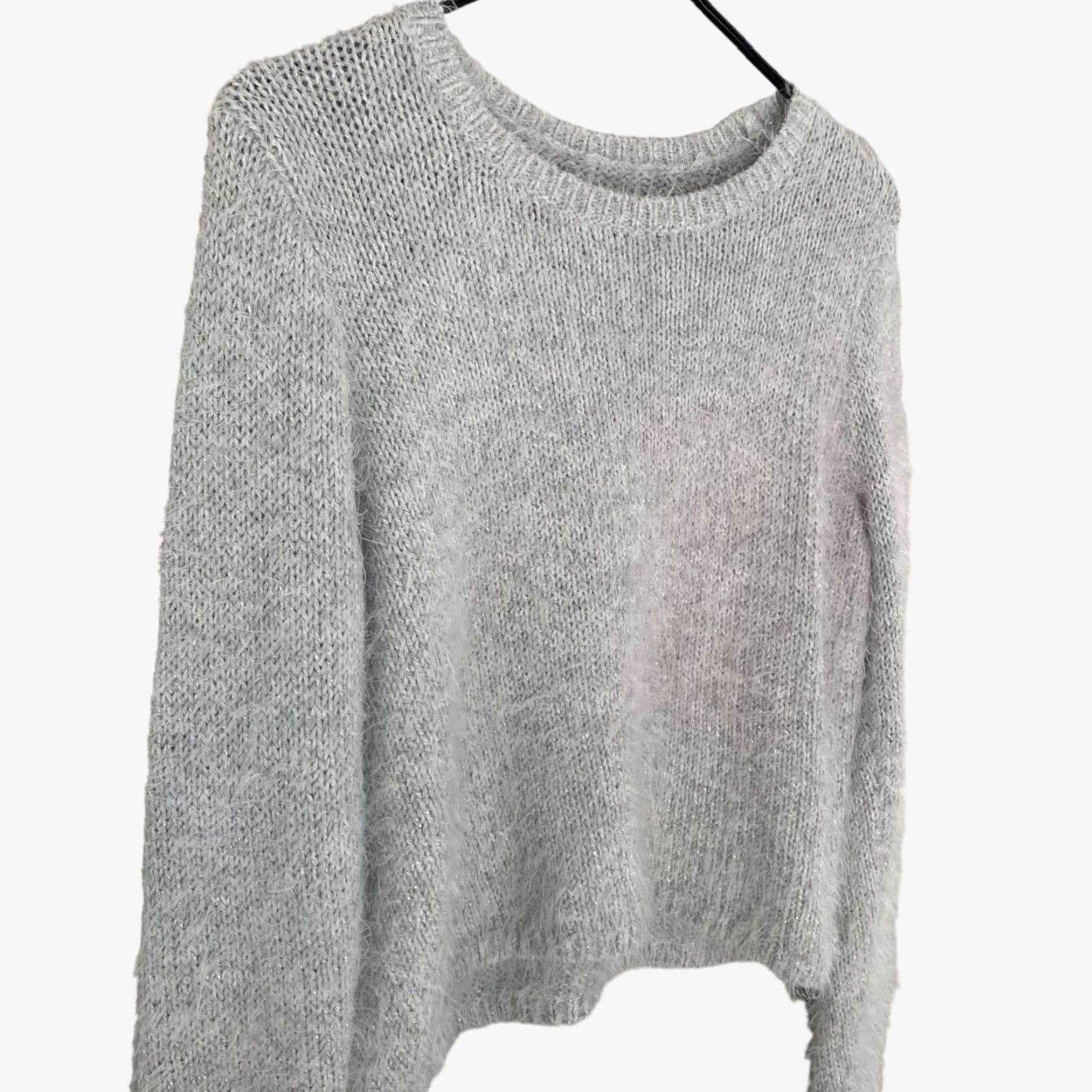 Abercrombie & Fitch Abercrombie & Fitch Cropped Fuzzy Sweater Women's Medium Gray Metallic Pullover Size M / US 6-8 / IT 42-44 - 4 Thumbnail