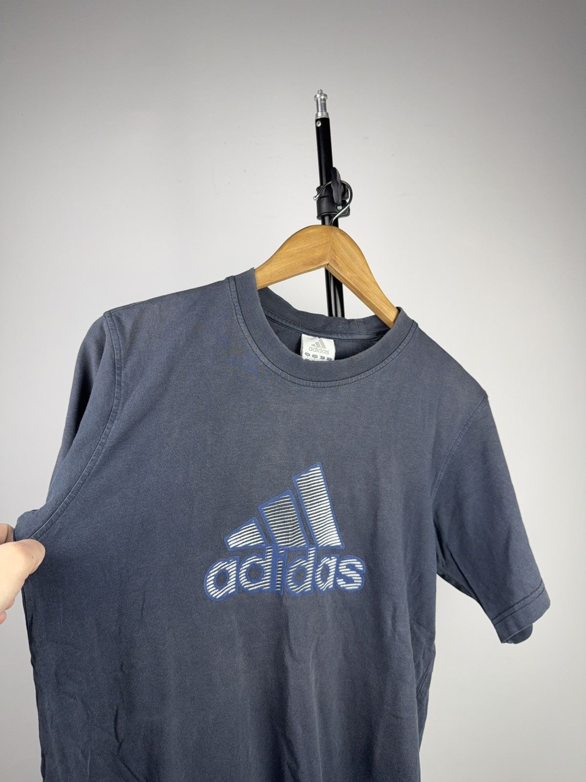 Adidas Vintage 00s Y2K Retro Adidas Logo T-Shirt Blue Men’s M Size US M / EU 48-50 / 2 - 4 Thumbnail