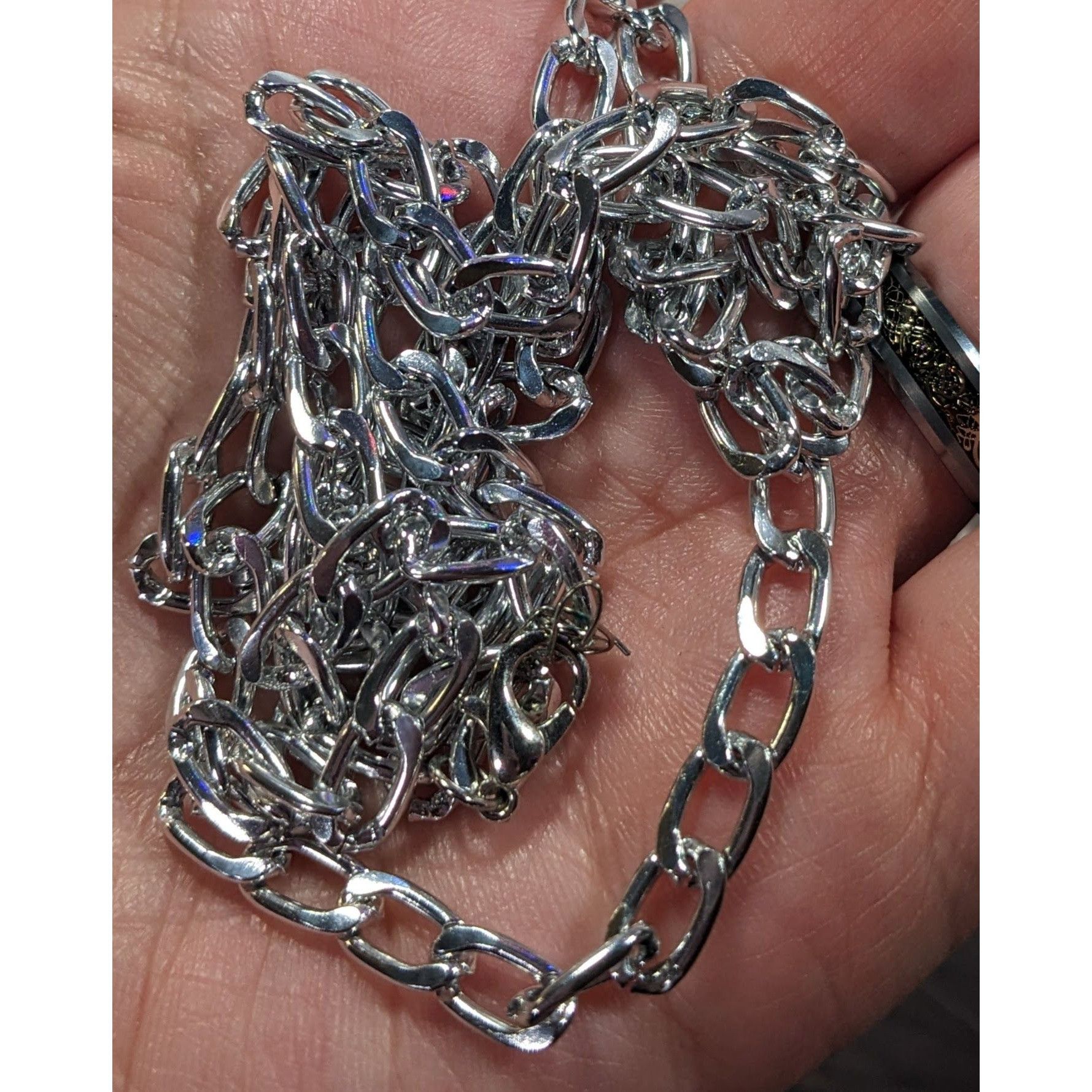Other Bright Silver Tone Lightweight Aluminum Chain Necklace Size ONE SIZE - 5 Thumbnail