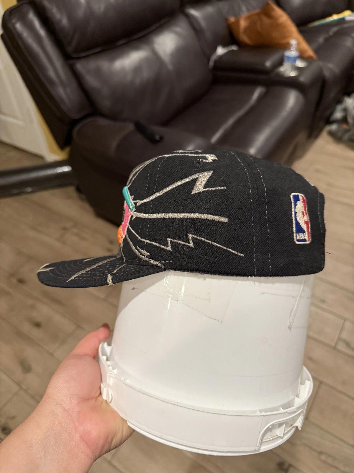 Starter 90s Vintage Spurs Collision Snapback Hat Size ONE SIZE - 2 Thumbnail