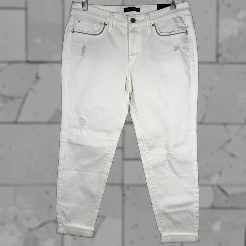 White House Black Market VINTAGE? No. White House Black Market Pants Womens Size 4 White Ankle Pants Casual Womens Size 4 White House Black Market Pants Womens White Size 27" / US 4 / IT 40 - 1 Thumbnail
