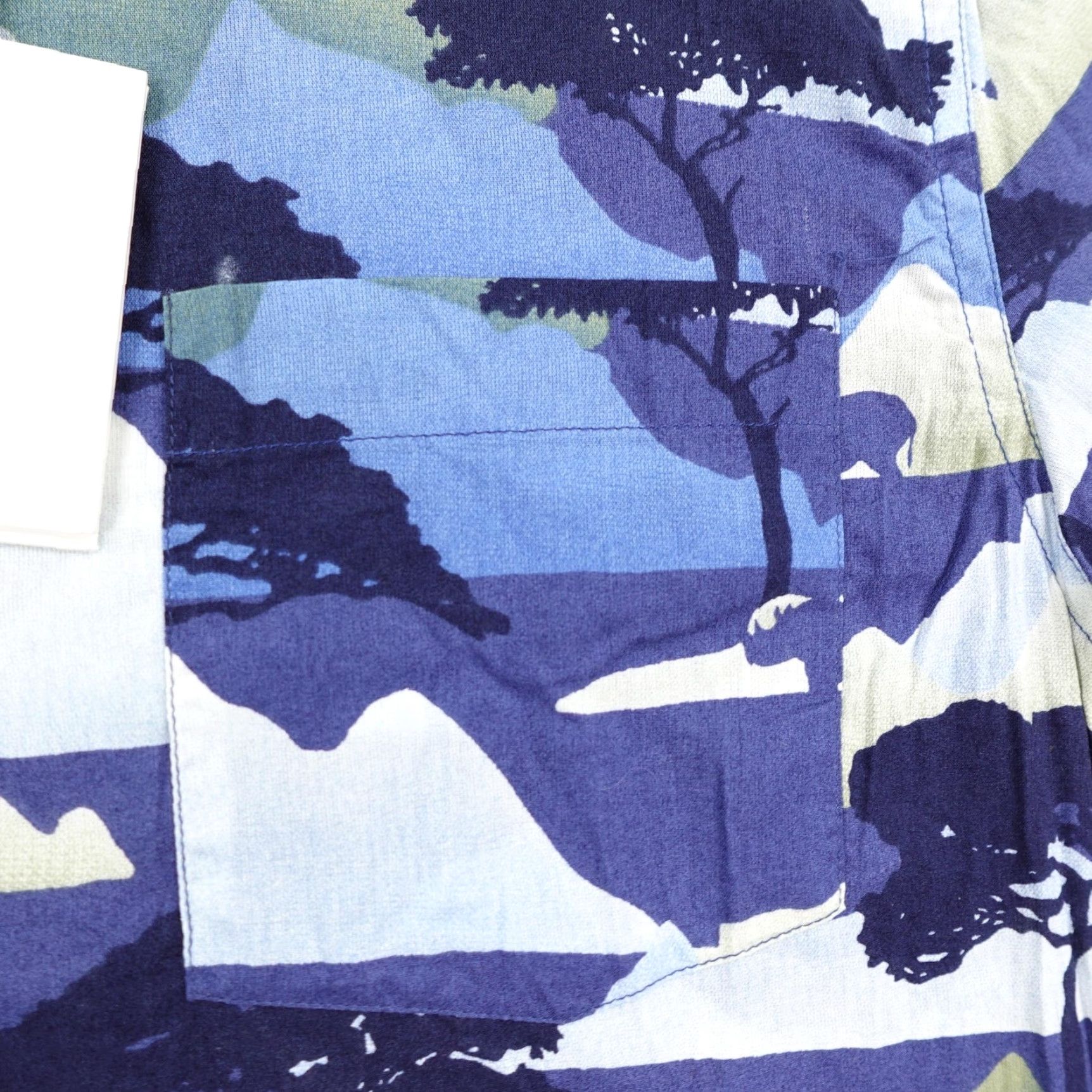 Onia VINTAGE Onia Shirt Blue White Safari Camo Button-Up Short Sleeve S Mens Outdoor Beach Size US S / EU 44-46 / 1 - 4 Thumbnail