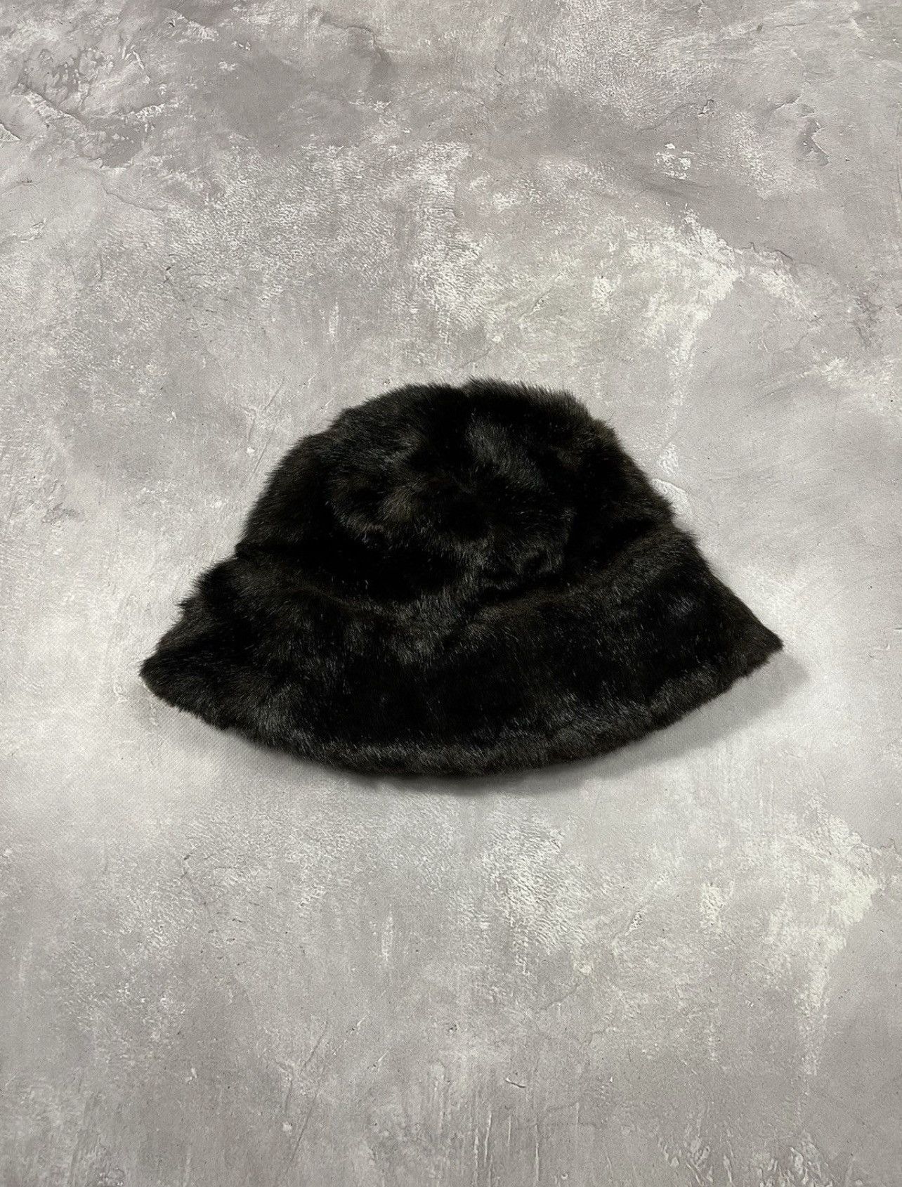 Vintage Vintage Fur Fuzzy Y2k Bucket Hat Size ONE SIZE - 2 Thumbnail