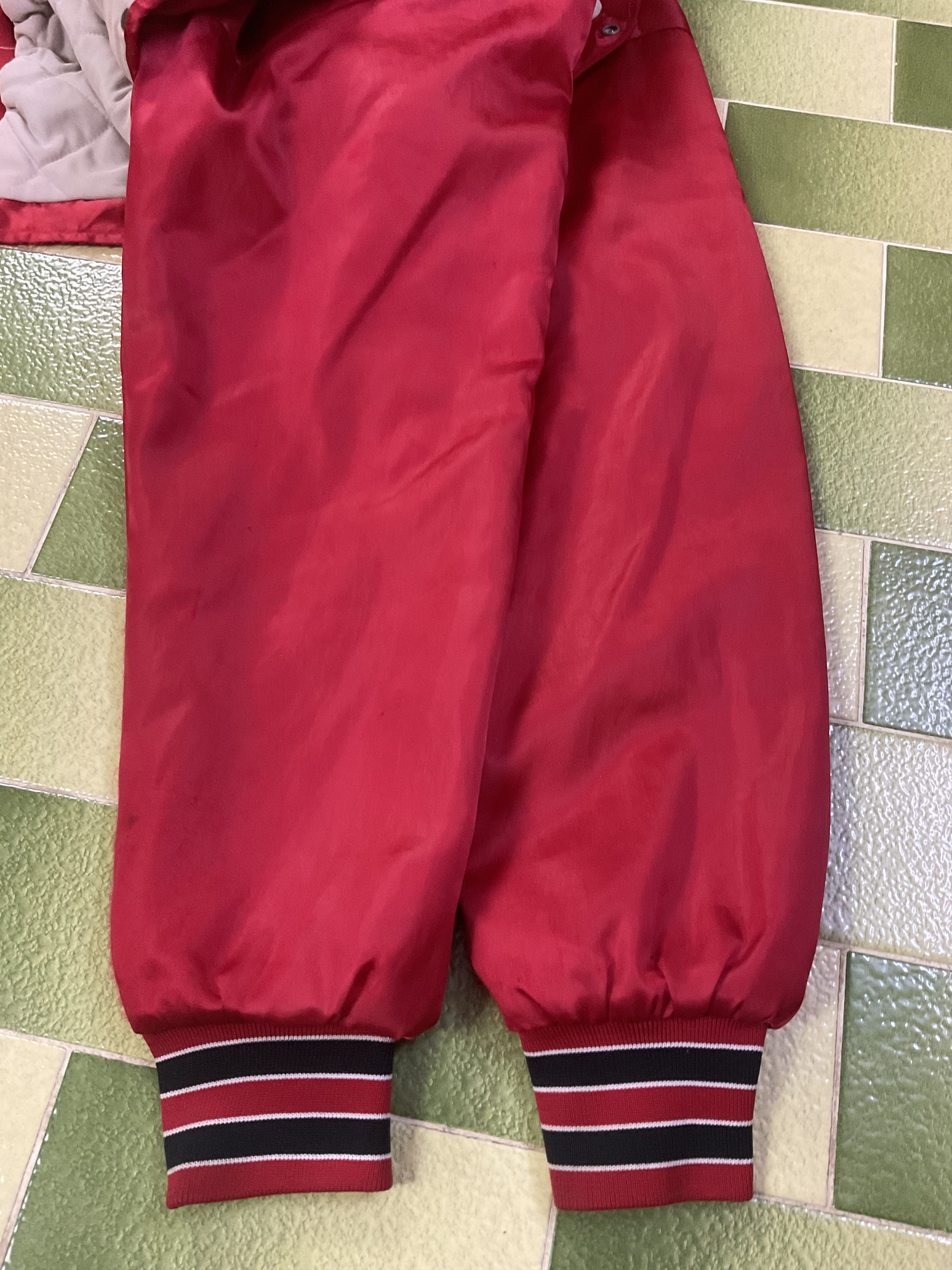 NBA Vintage 90s Swingster NBA Chicago Bulls Satin Bomber Jacket Size US M / EU 48-50 / 2 - 6 Thumbnail