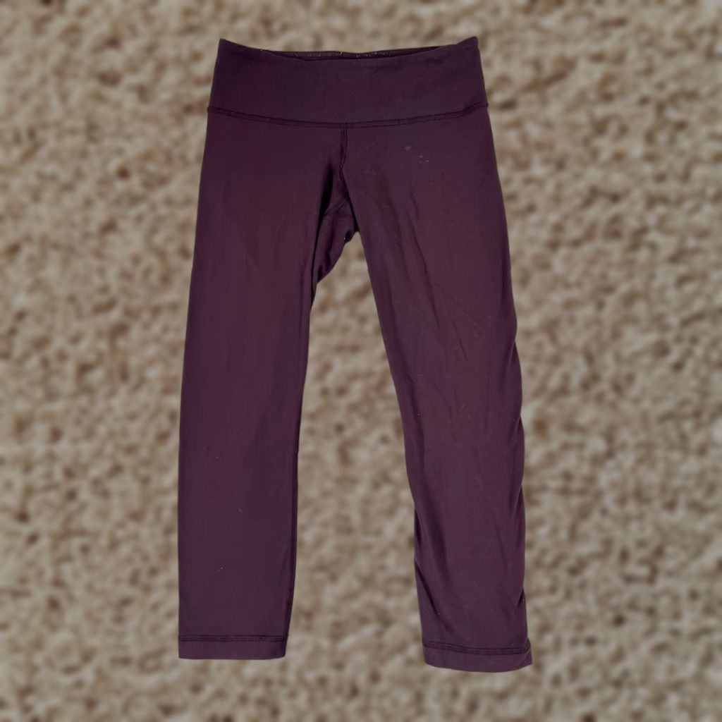 Lululemon Lululemon Leggings Womens 4 Purple Wunder Under Crop 21" Inseam Yoga Read Pockets Zip Pocket Cropped Alignment Align Pair? (Note: This seems off) Size 27" / US 4 / IT 40 - 1 Thumbnail
