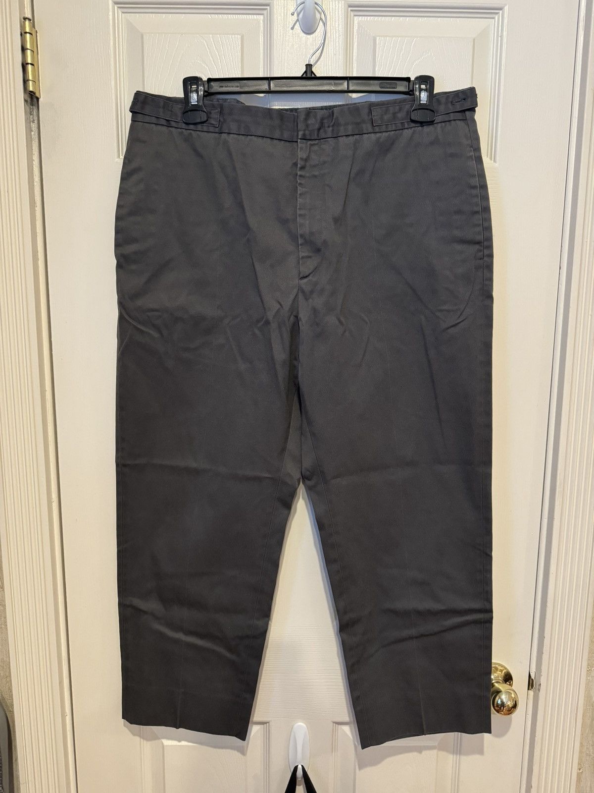 image of Jil Sander Cropped Trousers in Grey, Men's (Size 36)