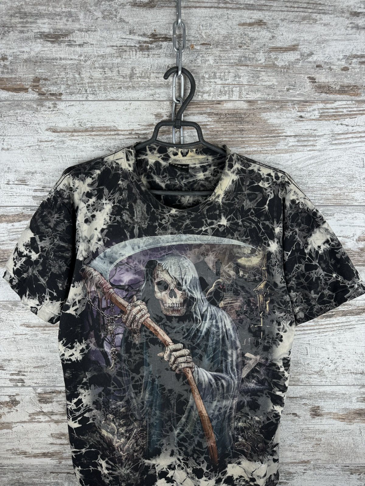 Japanese Brand Mens Vintage Wild skulls T-shirt spiral y2k rap affliction Size US L / EU 52-54 / 3 - 2 Thumbnail