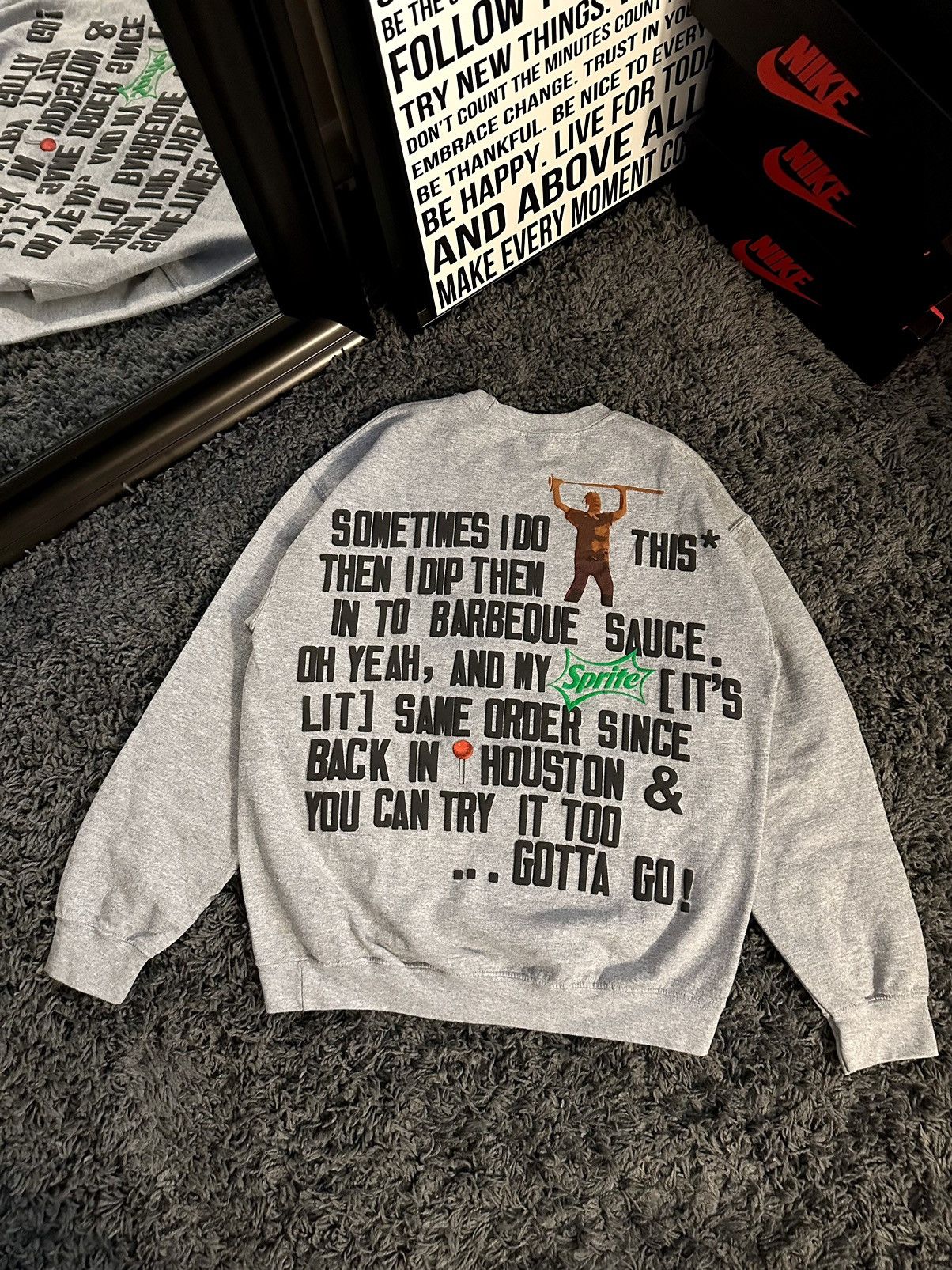 Travis Scott Travis Scott x CPFM x McDonald's Men's Gray Script Crewneck Size US S / EU 44-46 / 1 - 4 Thumbnail