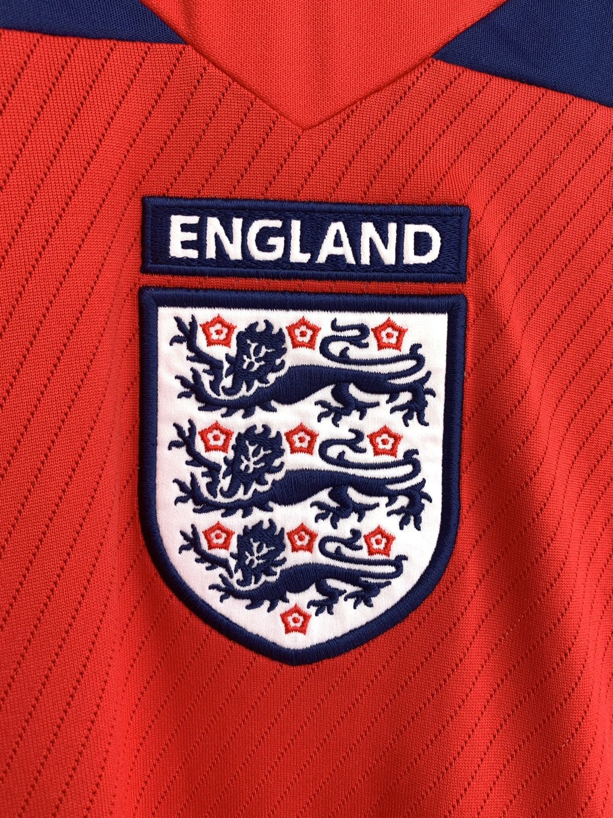Umbro Umbro England Vintage 2008-2010 Away Football Shirt Size L Size US L / EU 52-54 / 3 - 4 Thumbnail