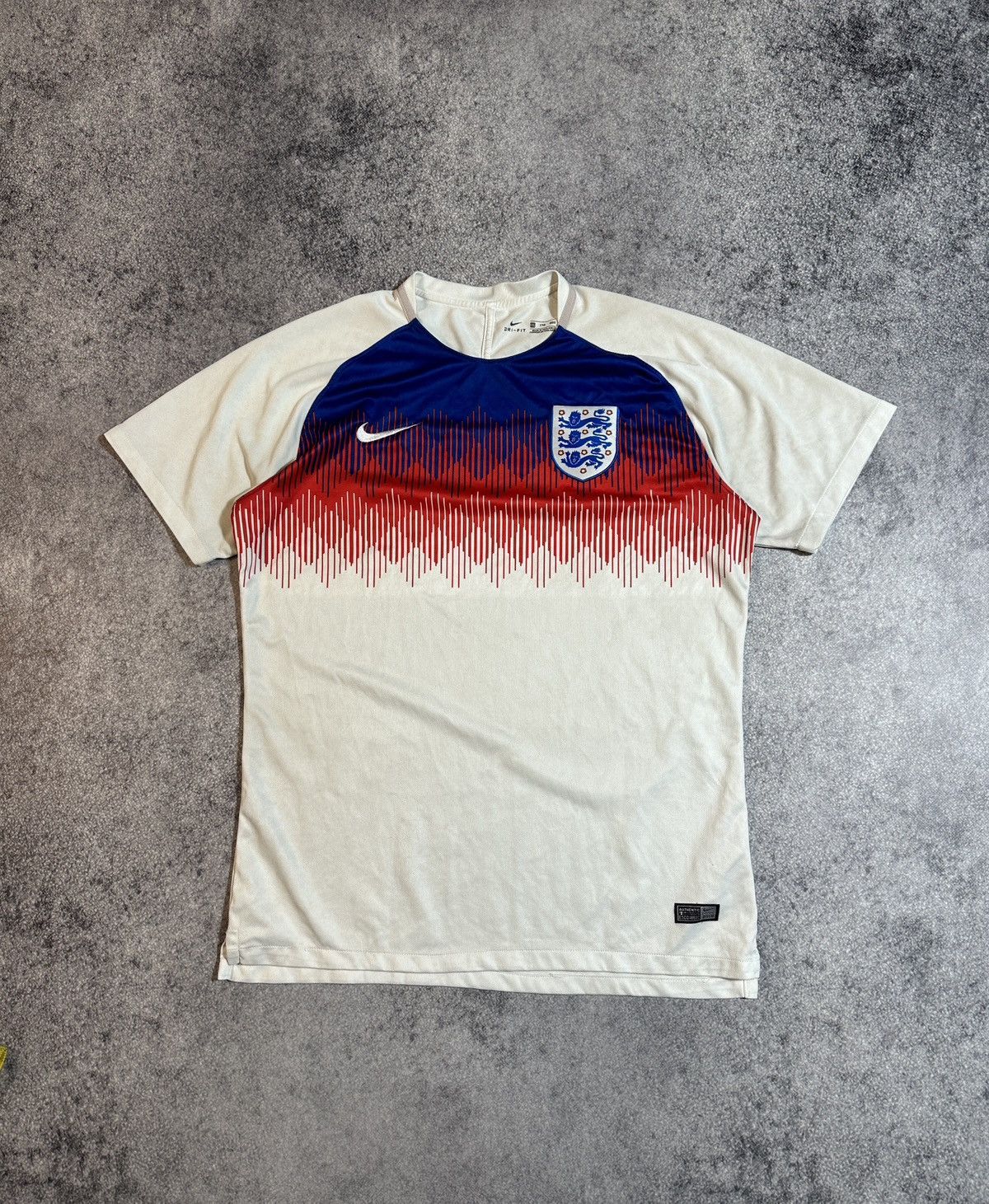 Nike Nike England Soccer Jersey Blokecore Rare Casual Style XL Size US XL / EU 56 / 4 - 2 Thumbnail