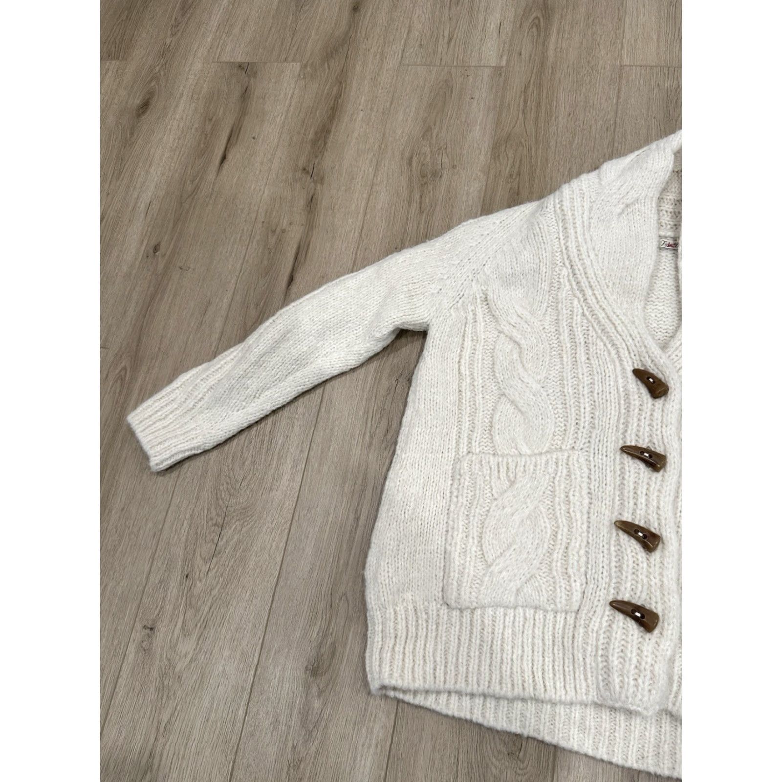 Faherty VINTAGE Faherty Cardigan XL Ivory Alpaca Wool Winter Sweater Women Size XL / US 12-14 / IT 48-50 - 4 Thumbnail