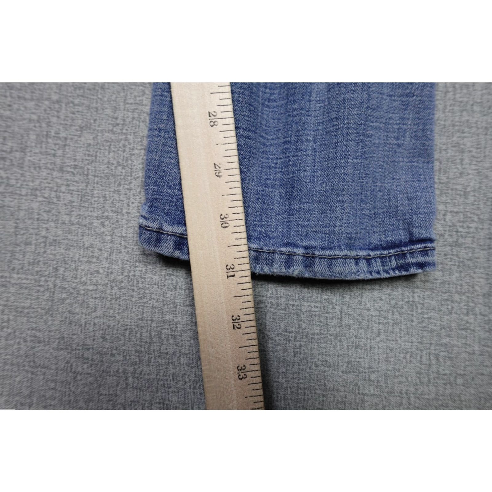 Vintage BKE Jeans Mens 29x31 Blue Jake Straight Western Thick Stitch Cowboy Stretch Shirt? Size US 29 - 7 Thumbnail