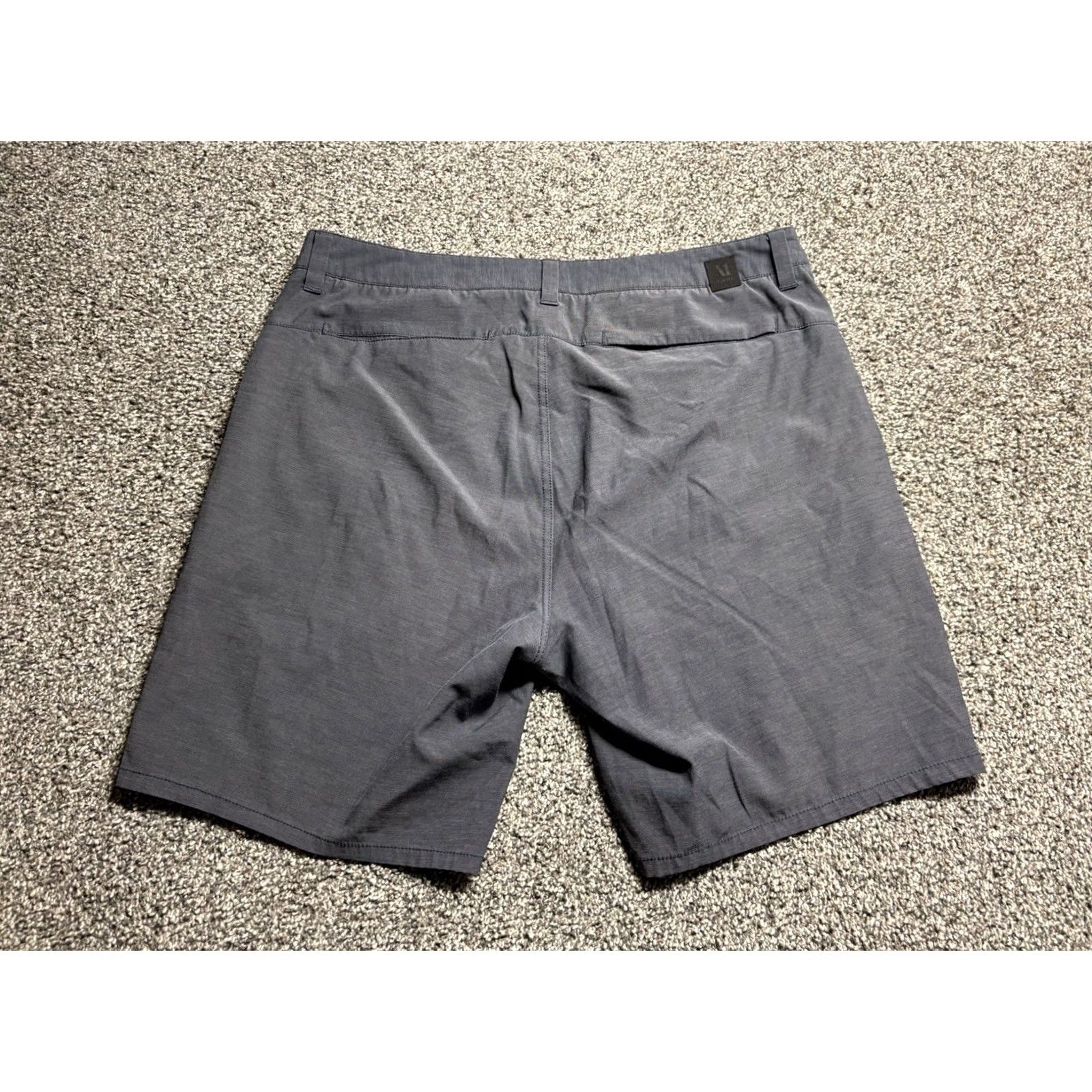 Vuori Vuori Aim Shorts Mens 34 Gray Performance Chino Stretch Golf V368 Size US 34 / EU 50 - 2 Thumbnail