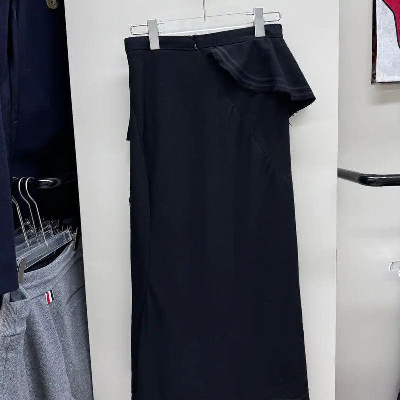 Givenchy Givenchy Black Women’s Skirt Size S 0089 Size 23" - 1 Thumbnail