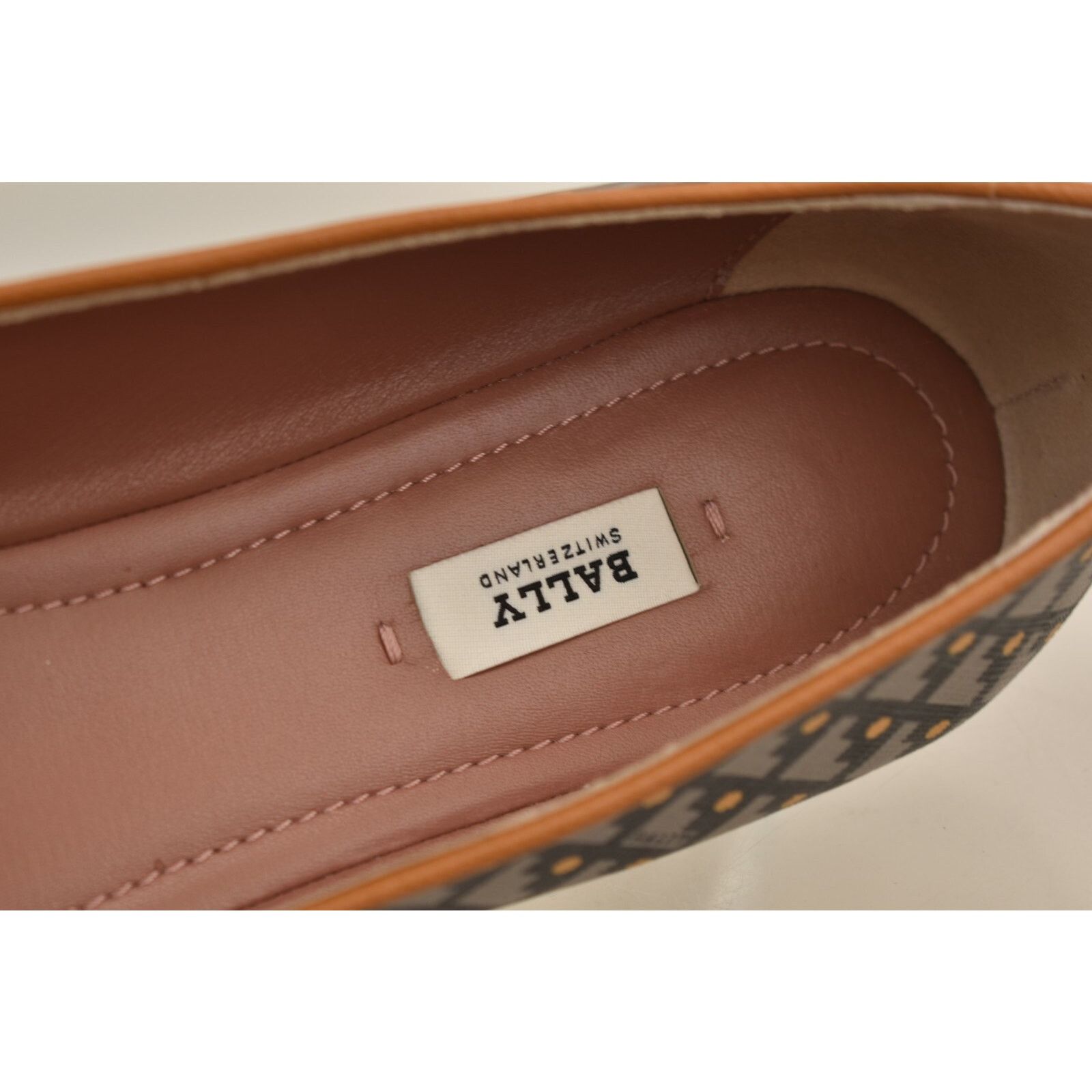 Bally BALLY DULCINA BEIGE COATED CANVAS LOGO LEATHER BOW FLATS 10 Size US 10 / IT 40 - 11 Thumbnail
