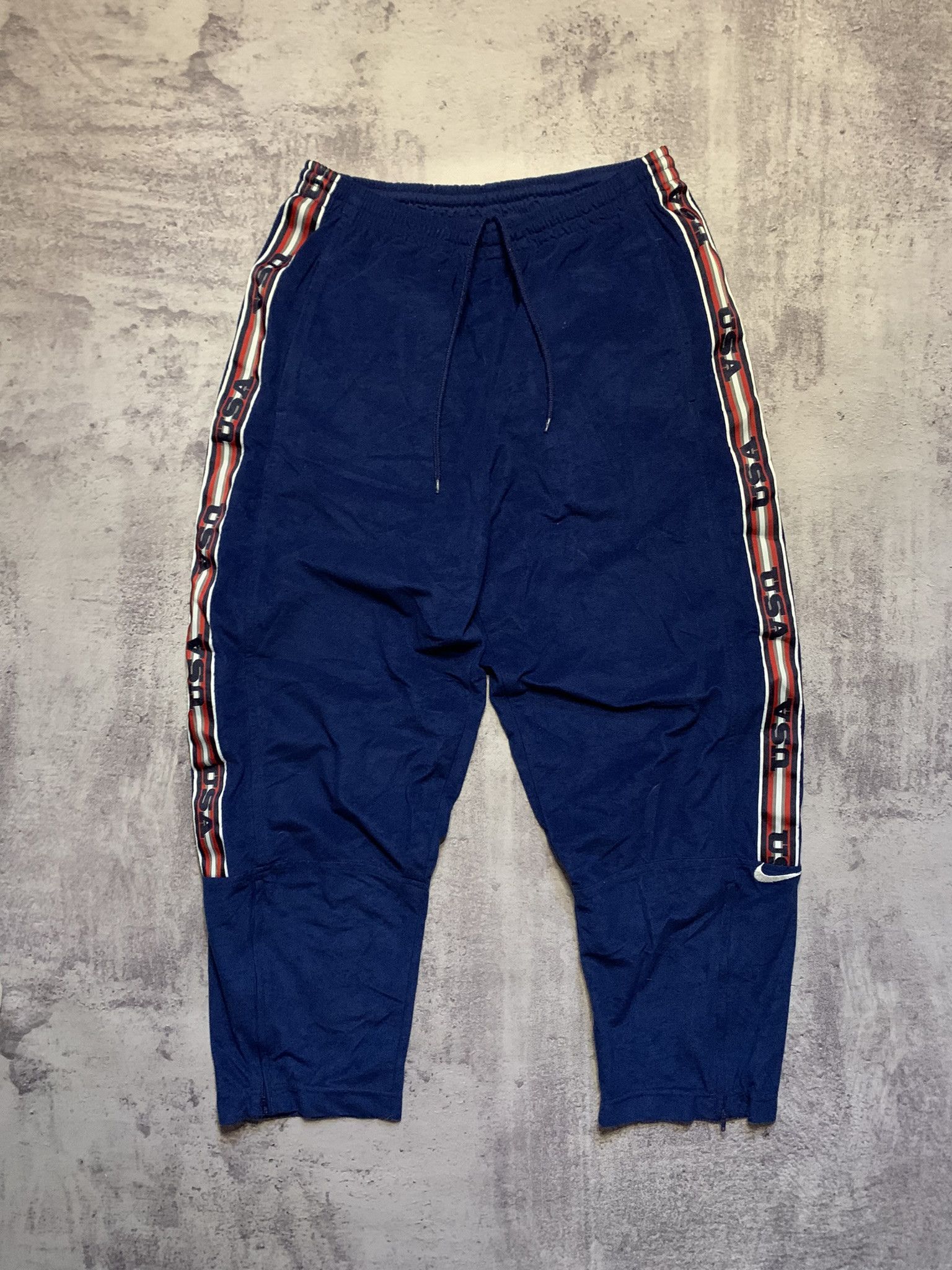 Nike Crazy 90s Vintage Nike USA velour Sweatpants Y2K Size US 32 / EU 48 - 1 Thumbnail