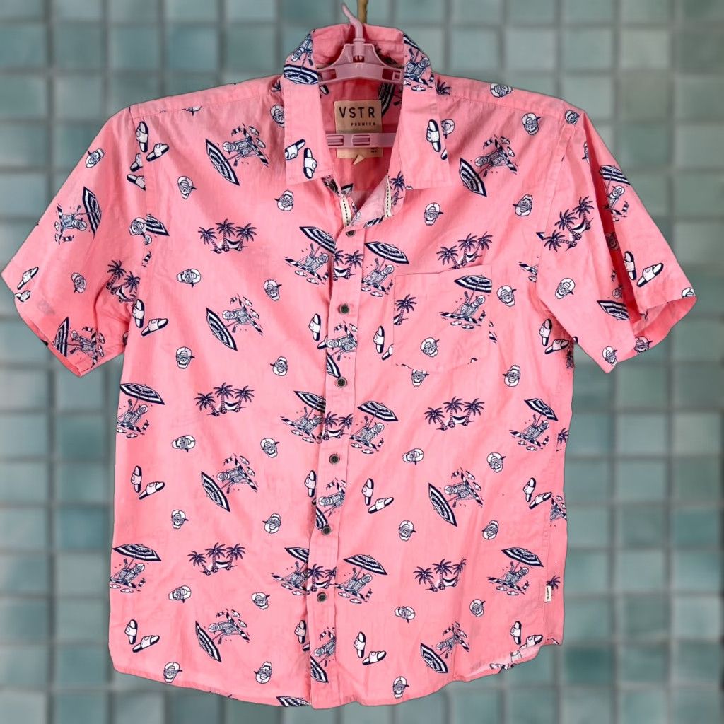 Pinko VINTAGE VSTR Beach Shirt Men XL Pink Skeletons on the Beach Shirt Adult XL Pink Skeletons on the Beach Mens Size US XL / EU 56 / 4 - 1 Thumbnail