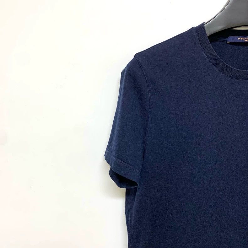 Louis Vuitton Louis Vuitton Chest small logo short sleeve 2503-Nextarrow Size US M / EU 48-50 / 2 - 7 Thumbnail