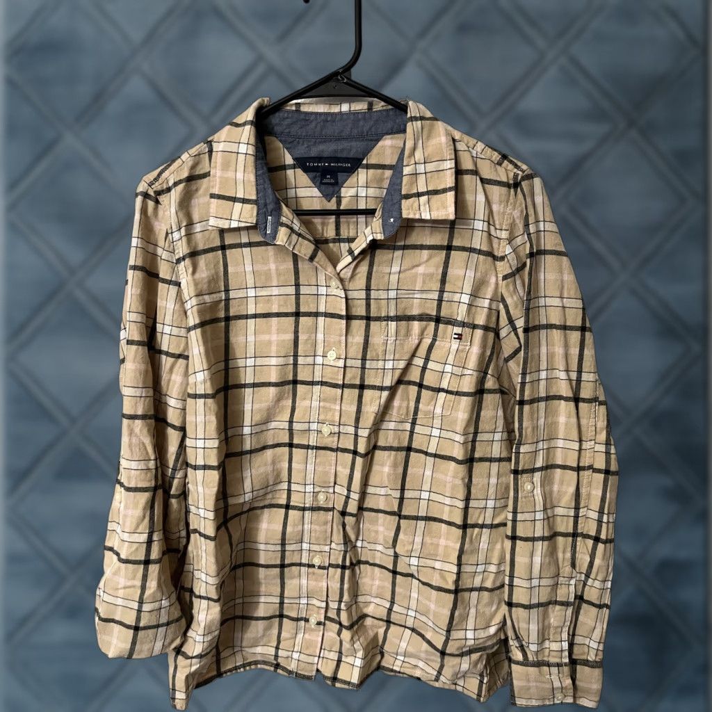 Tommy Hilfiger Tommy Hilfiger Plaid Button-Up Shirt Men M Long Sleeve Beige Casual Shirt Mens Medium Beige Plaid Tommy Hilfiger Size US M / EU 48-50 / 2 - 1 Thumbnail