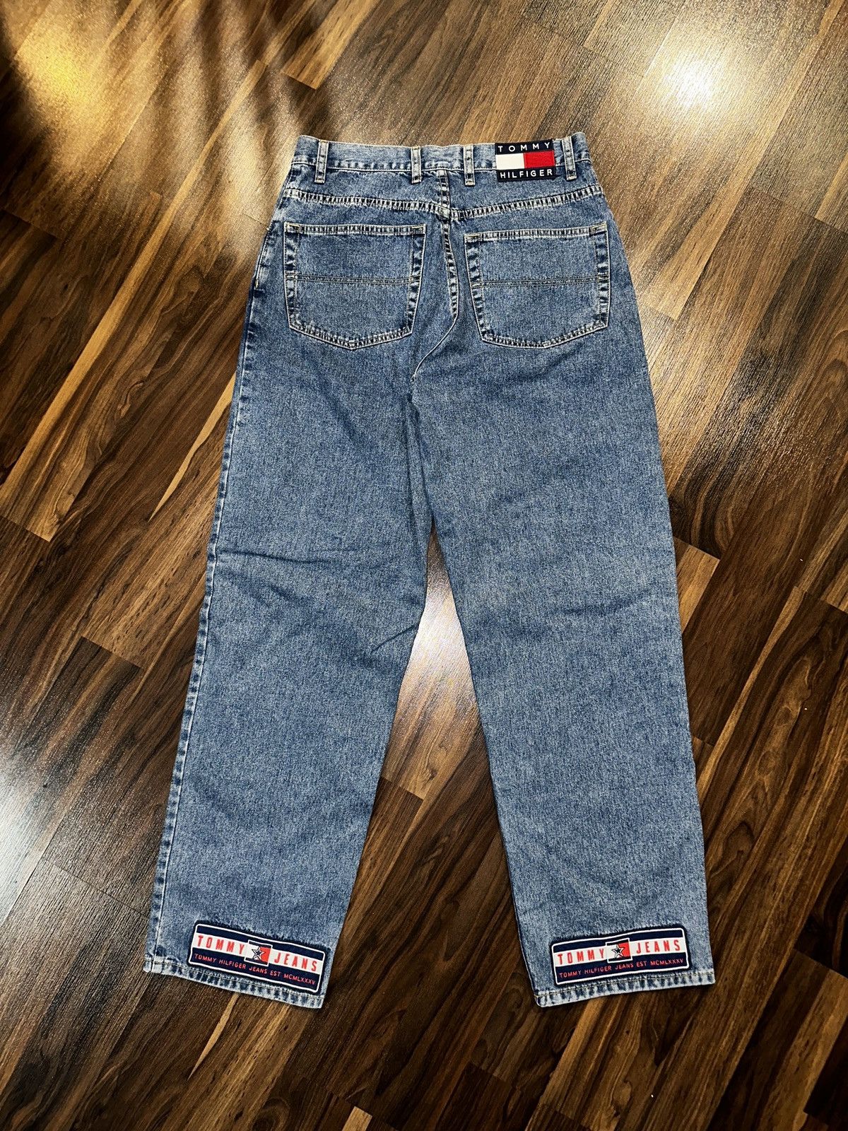 Tommy Hilfiger Vtg Y2K TOMMY HILFIGER Flag Patch Baggy Jeans 32W Size US 32 / EU 48 - 8 Thumbnail