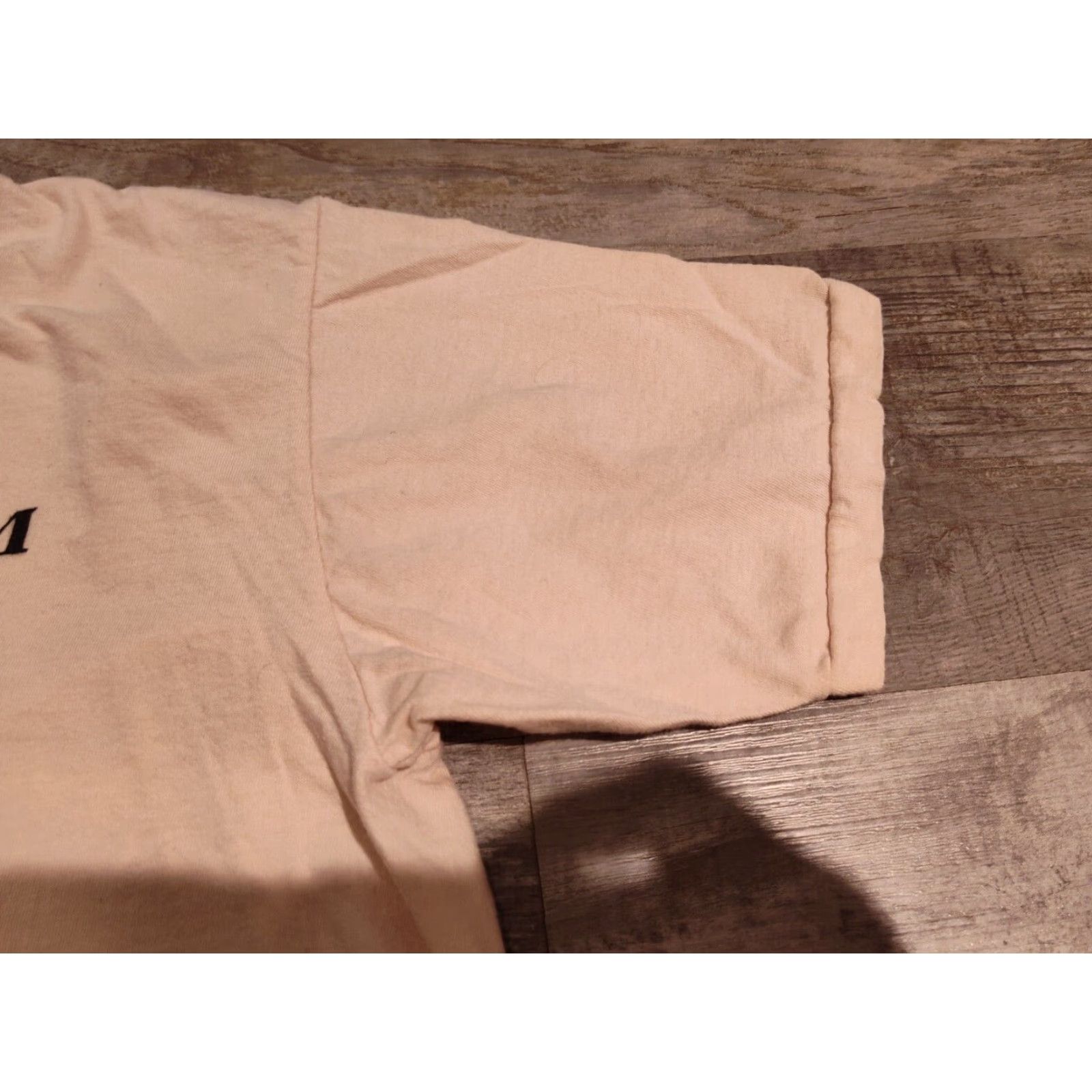 Vintage VINTAGE Straw Mart Bahamas Stitch T-Shirt Unisex Adults M Cotton White 80s Graphic Tee Short Sleeve Crew Neck Mens Womens Size US M / EU 48-50 / 2 - 5 Thumbnail