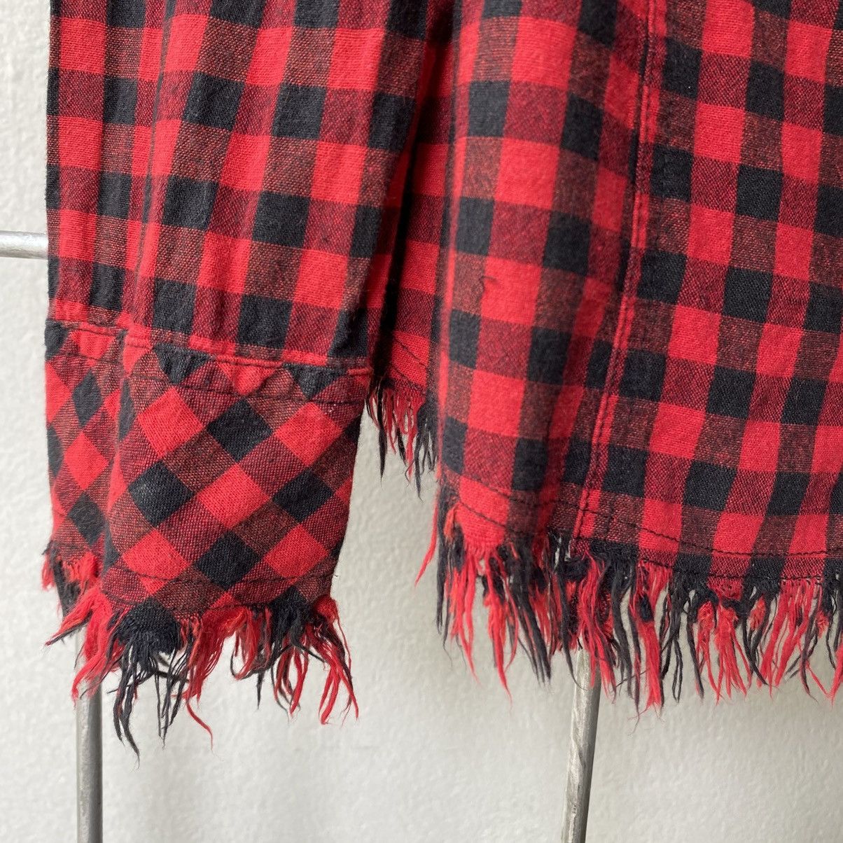 Designer × Japanese Brand GARULA Y2K Punk Red Black Check Frayed Shirt Size M / US 6-8 / IT 42-44 - 23 Thumbnail