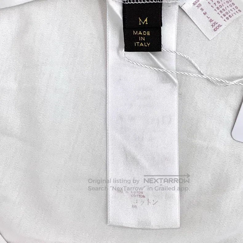 Louis Vuitton Louis Vuitton White V-print cotton crewneck short-sleeve T Size US M / EU 48-50 / 2 - 7 Thumbnail