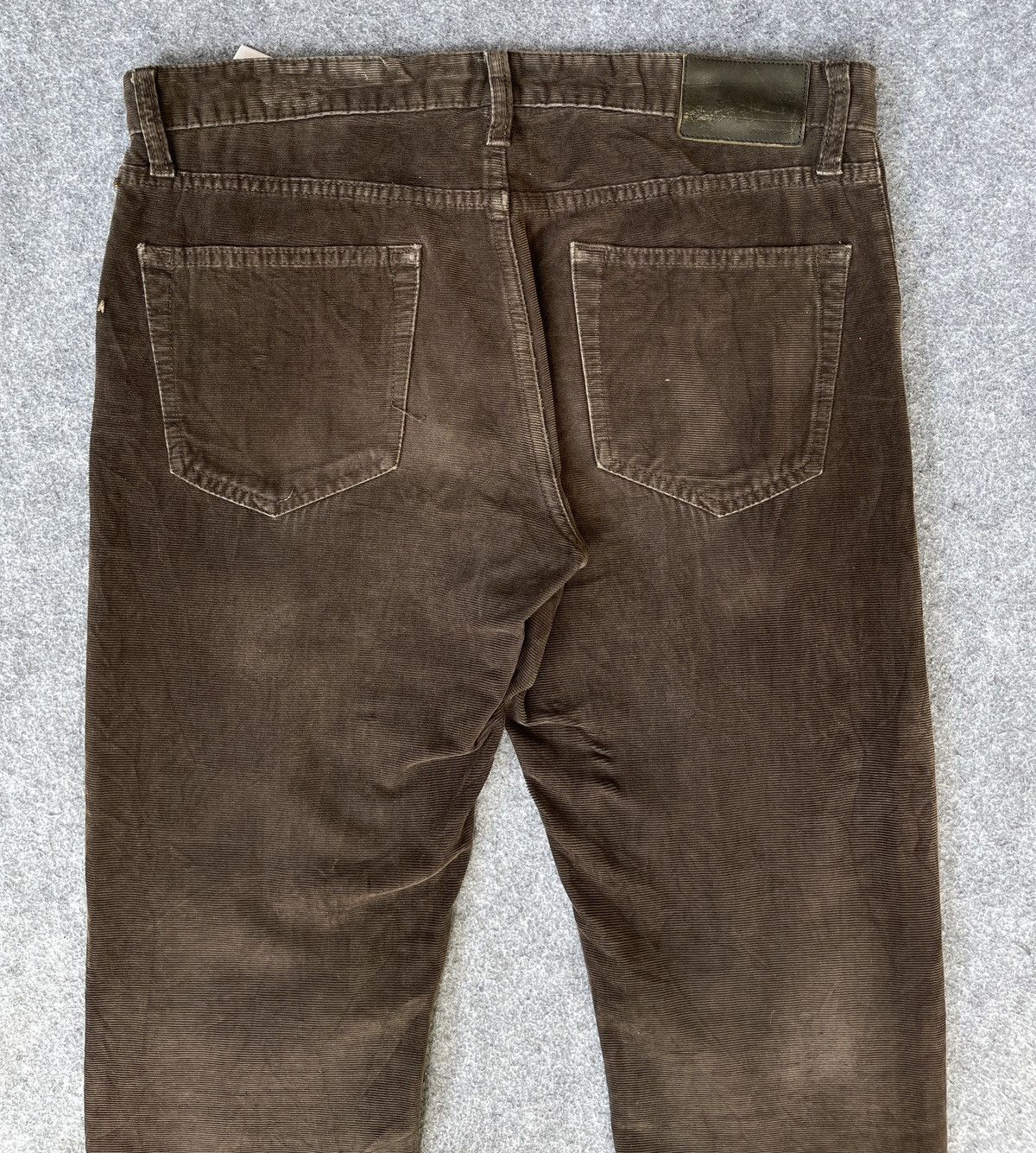 Undercover Hype Beast🔥Uniqlo x Undercover🔥Distressed Corduroi Pants Size US 35 - 12 Thumbnail