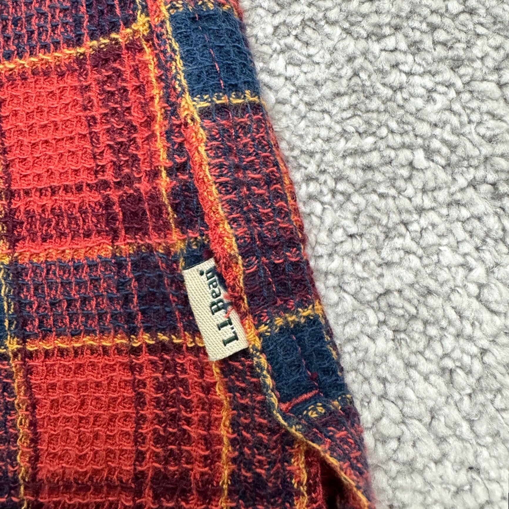 Vintage L.L. Bean Shirt Mens 2XL Red Plaid Button-Down Short Sleeve Outdoor casual Heritage Outdoor Size US XXL / EU 58 / 5 - 6 Thumbnail