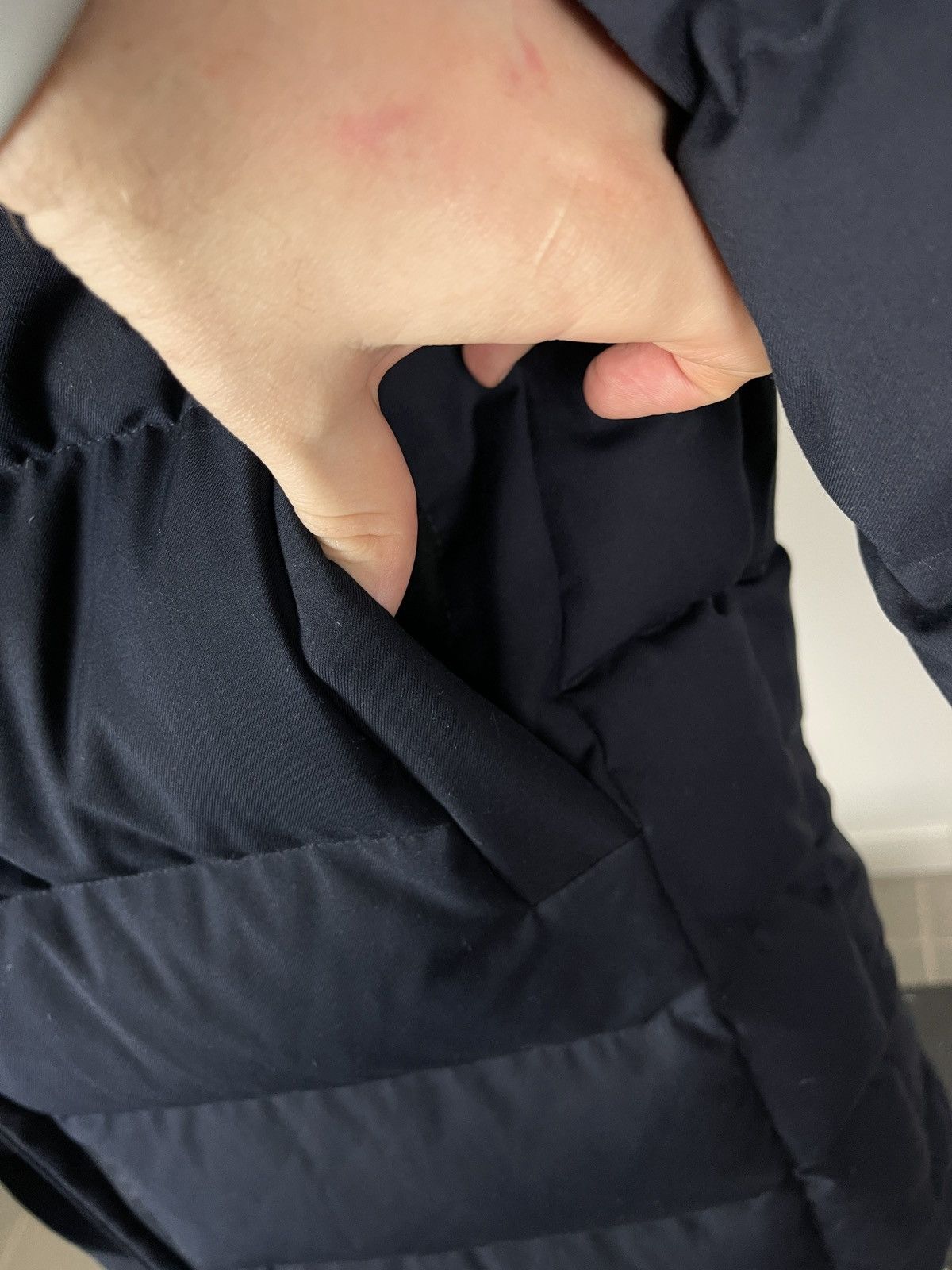Sandro Sandro Paris down coat jacket men 52 L XL navy blue Size US L / EU 52-54 / 3 - 12 Thumbnail
