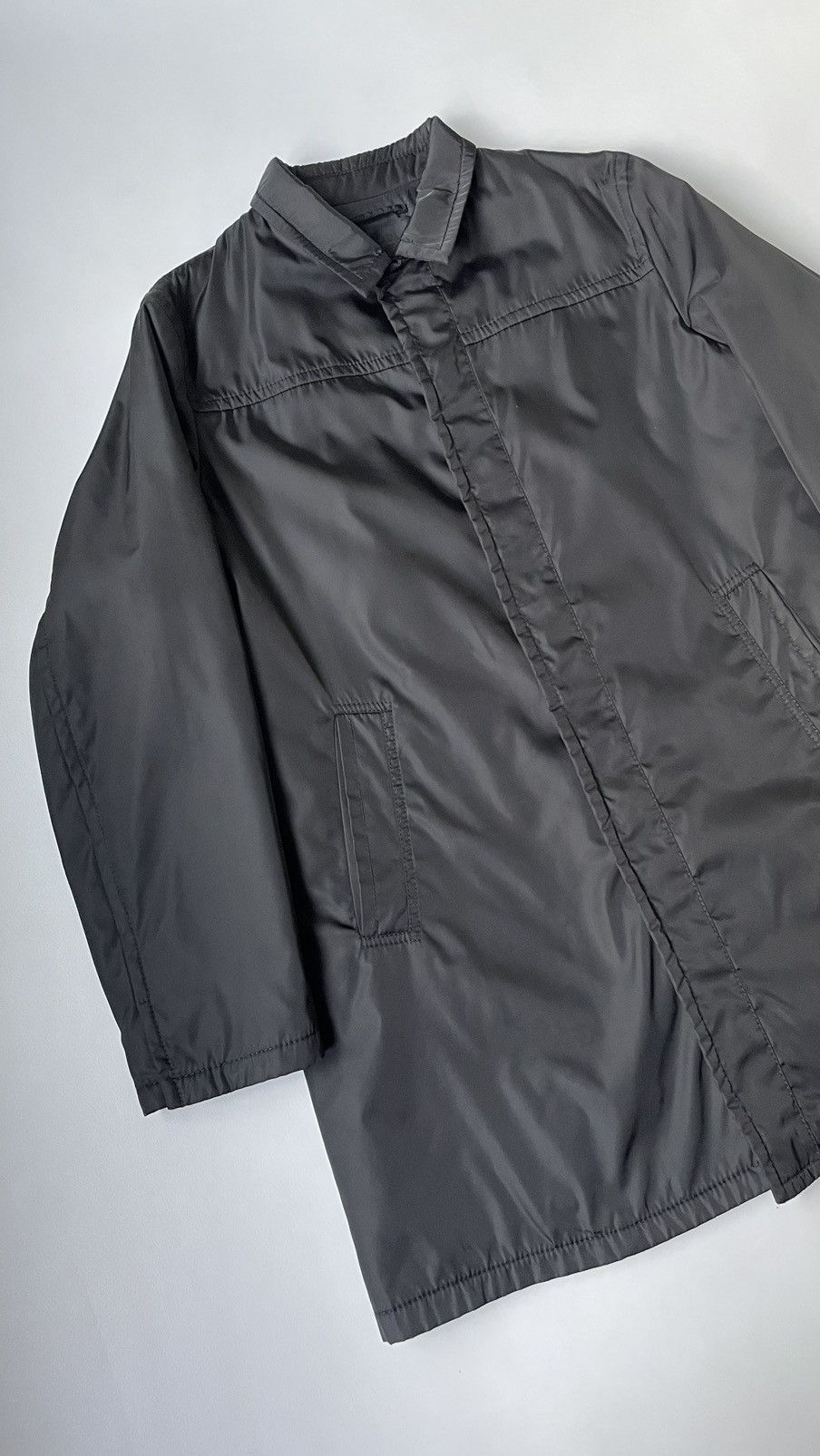 Prada A/W 11 Black Nylon Mac Zip Overcoat Size US L / EU 52-54 / 3 - 5 Thumbnail