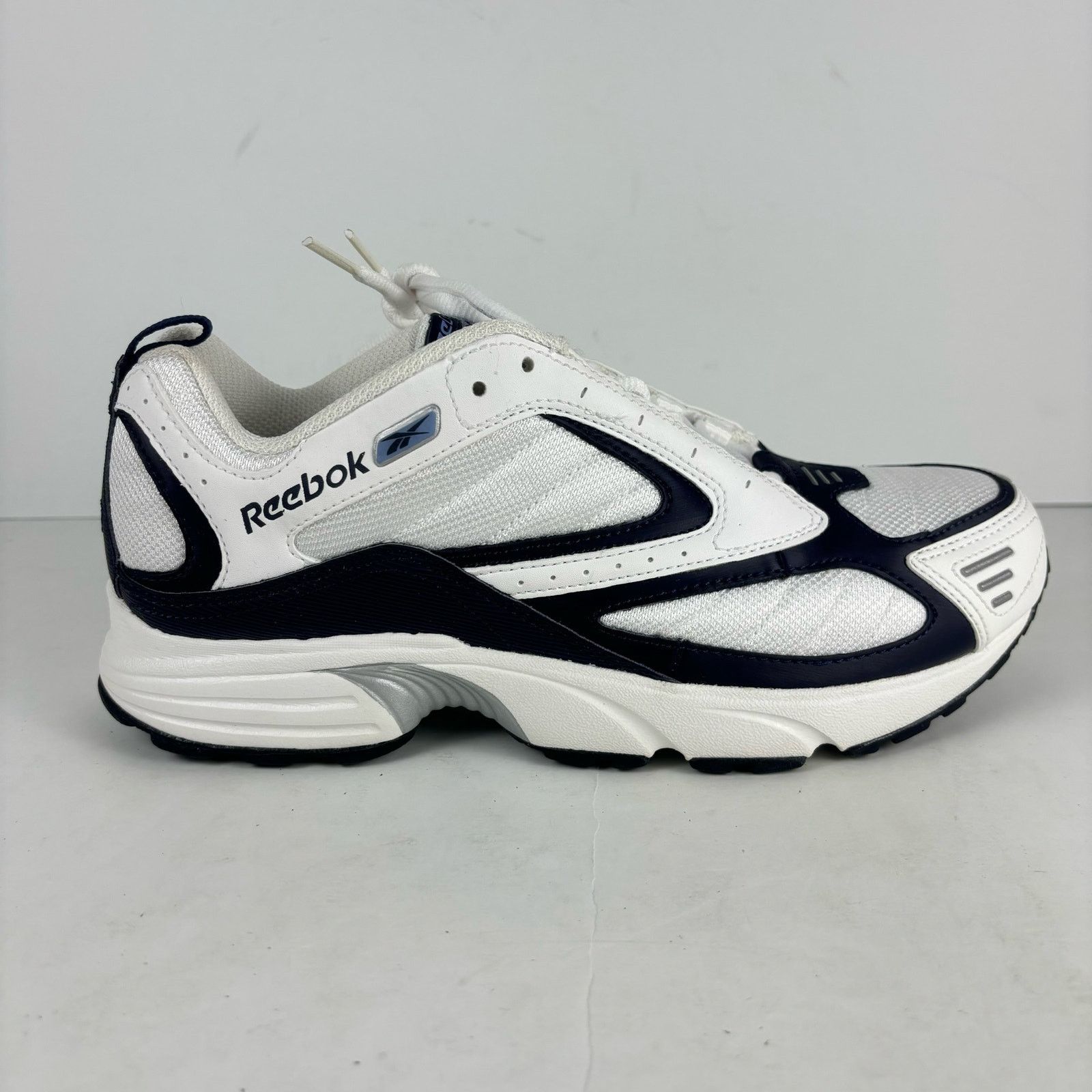 VTG Deadstock Reebok whiplash running shoes Y2K womens 8.5