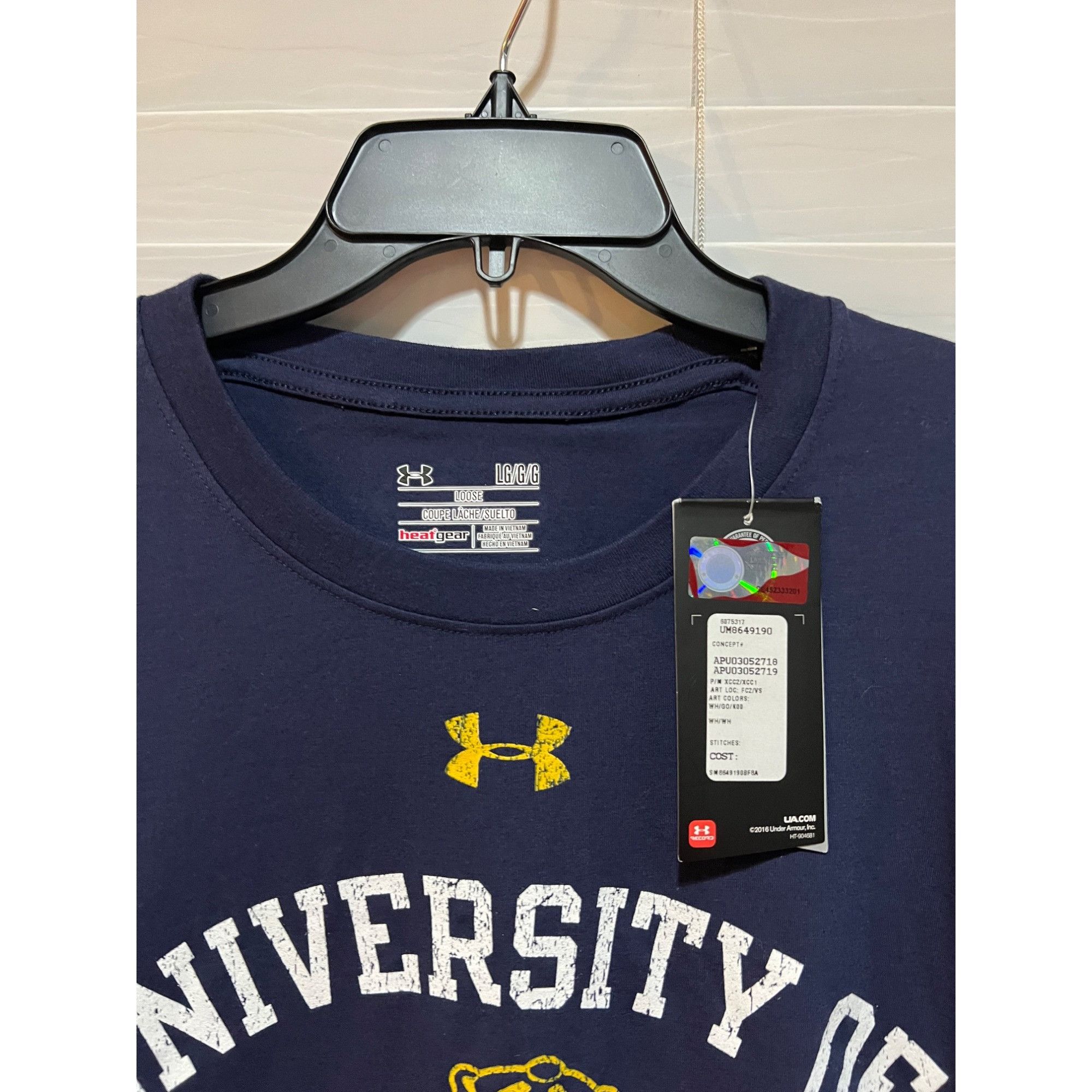 Under Armour Under Armour Cal Golden Bears Long Sleeve Shirt NWT - Size L Size US L / EU 52-54 / 3 - 2 Thumbnail
