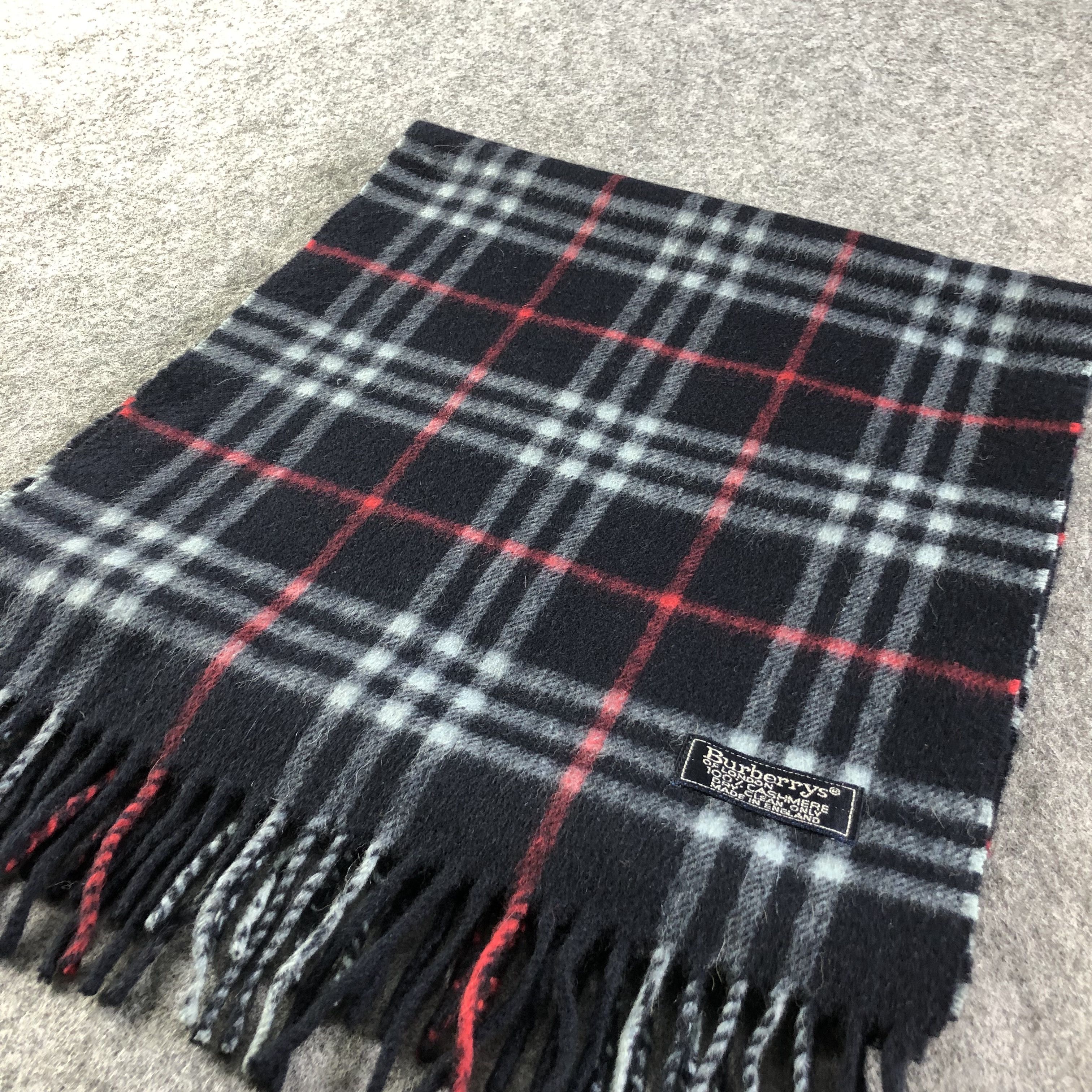 Burberry Burberrys Blue Nova Check Cashmere Scarf Muffler V1625 Size ONE SIZE - 3 Thumbnail