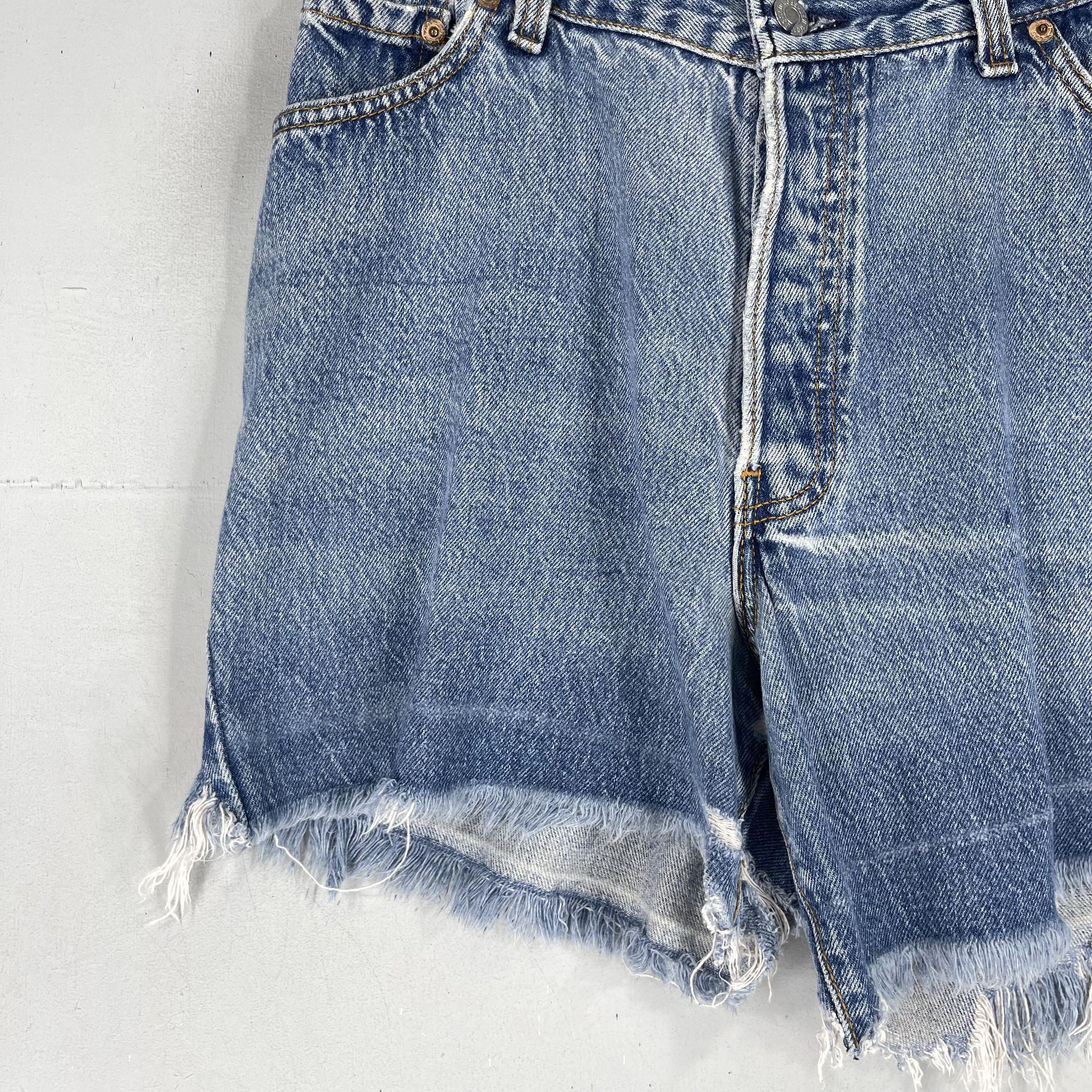 Levi's × Vintage W29 Vintage Distressed Levis 501 Cutoff Reinforced Jeans Size 29" - 4 Thumbnail
