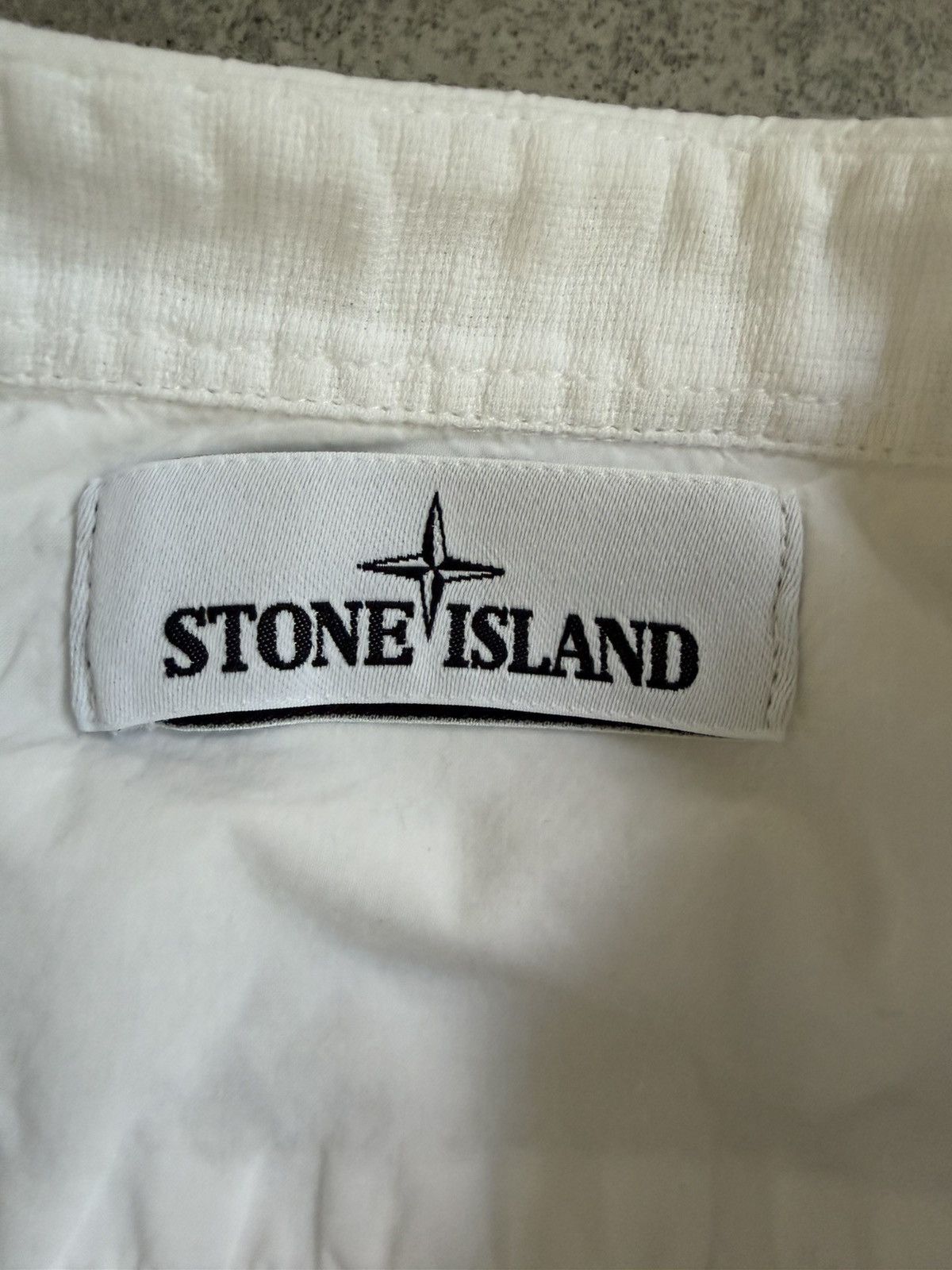 Stone Island Stone Island vintage white shirt Size US M / EU 48-50 / 2 - 2 Thumbnail