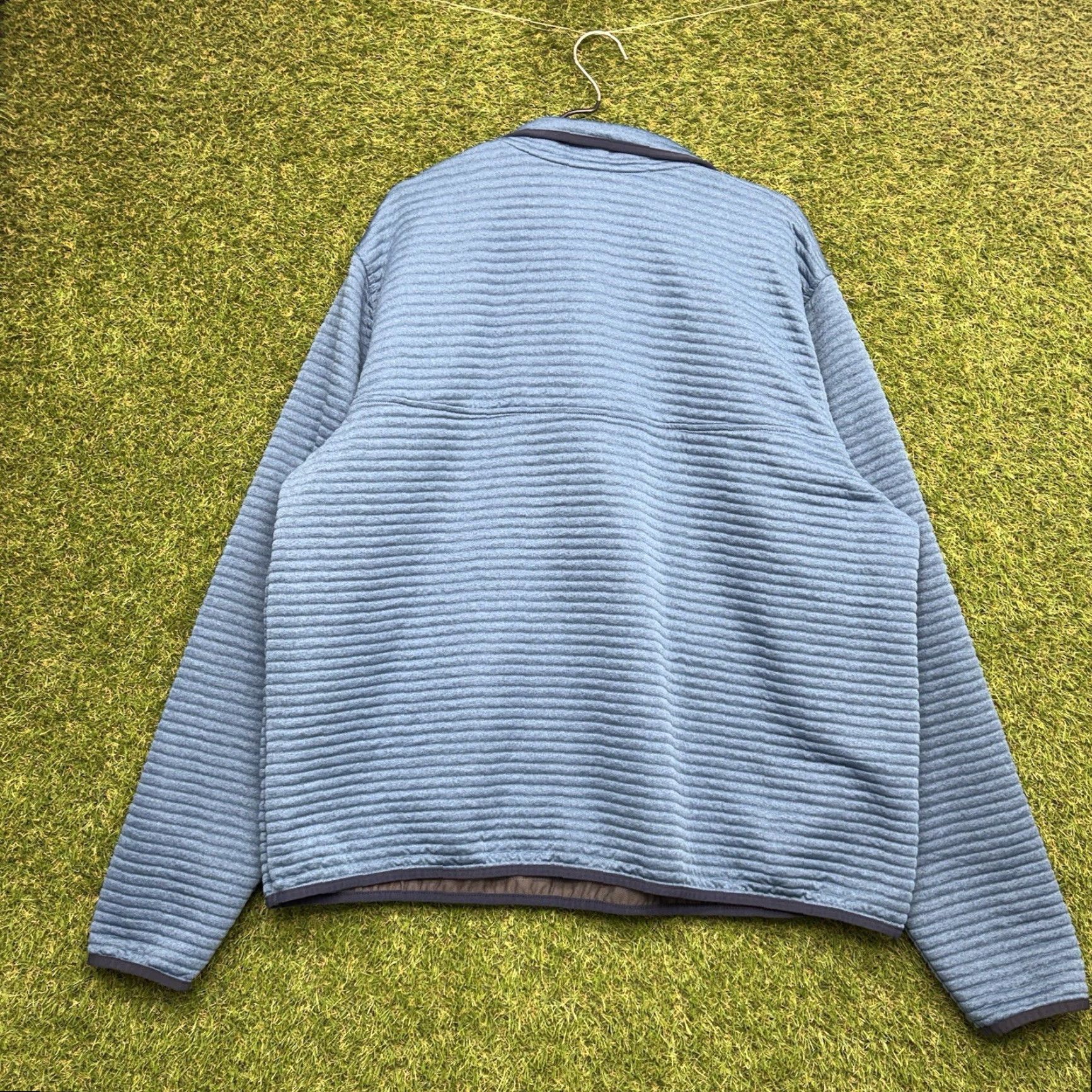 Vintage LL Bean Sweater Mens 2XL Pullover Knit Mock Neck Blue Logo Size US XXL / EU 58 / 5 - 2 Thumbnail