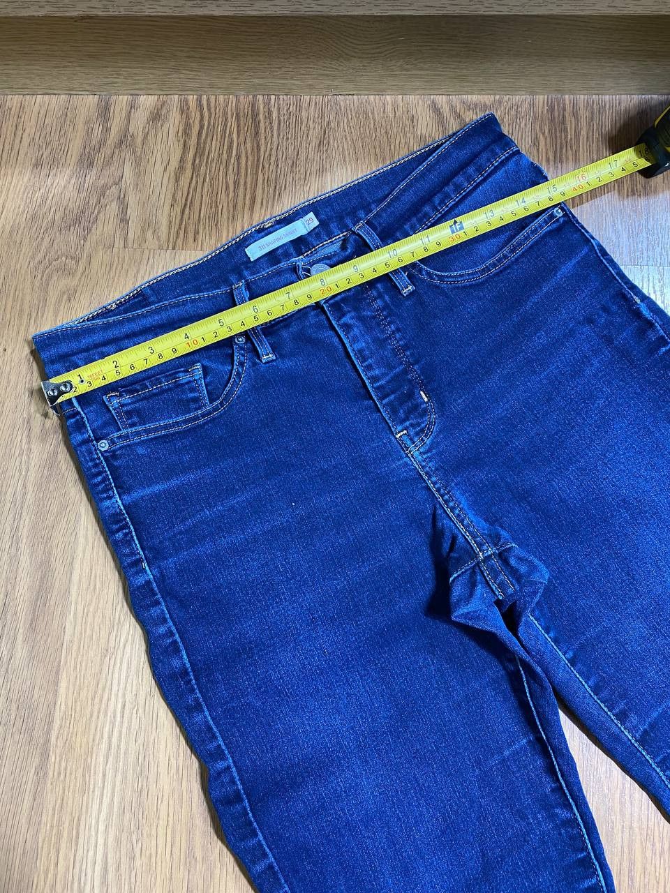 Levi's y2k baggy faded light blue jeans skater grunge 2000’s Size US 29 - 16 Thumbnail