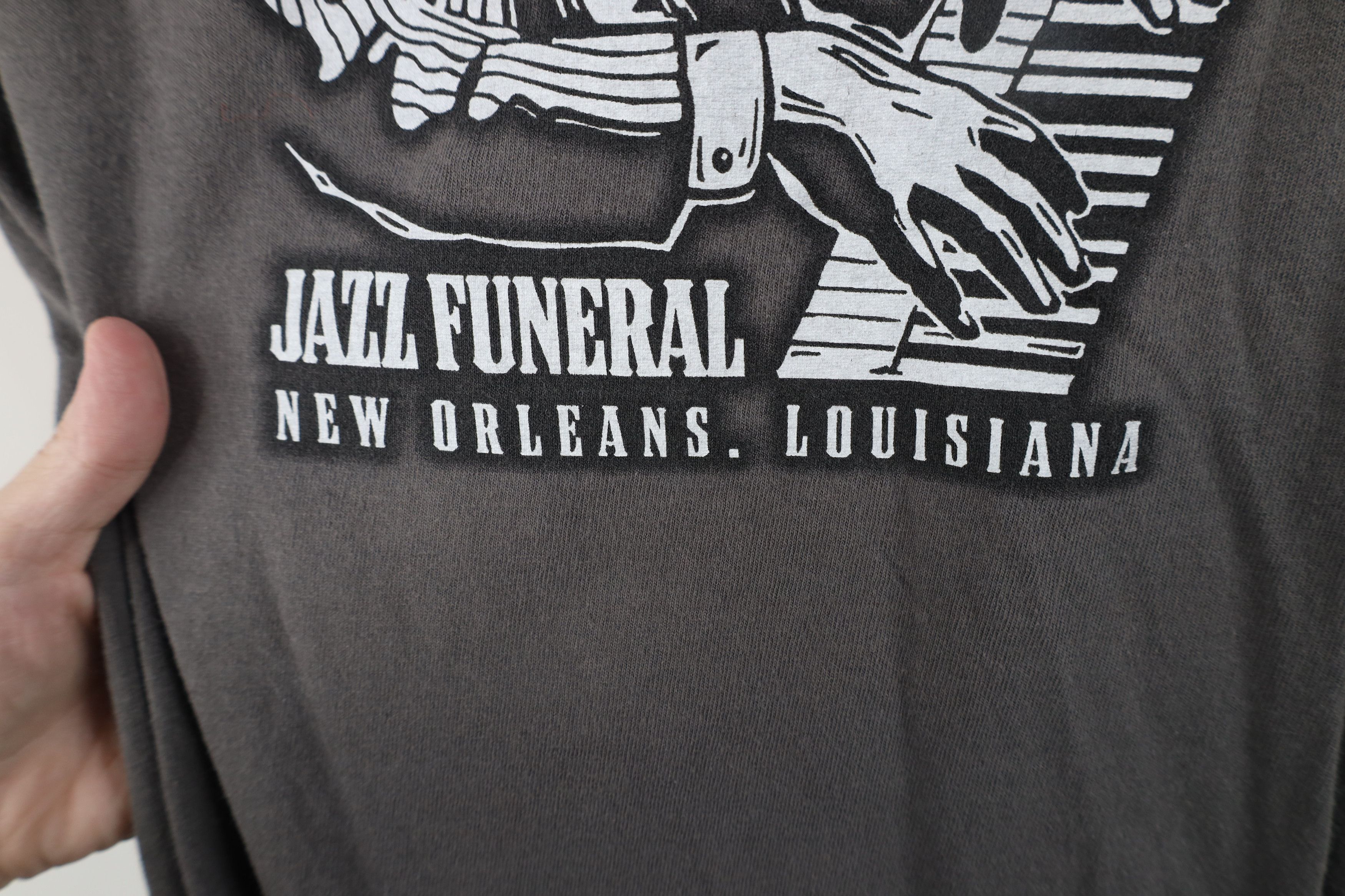 Vintage Vintage Y2K Streetwear Good Times Roll Jazz Funeral T-Shirt Size US L / EU 52-54 / 3 - 12 Thumbnail