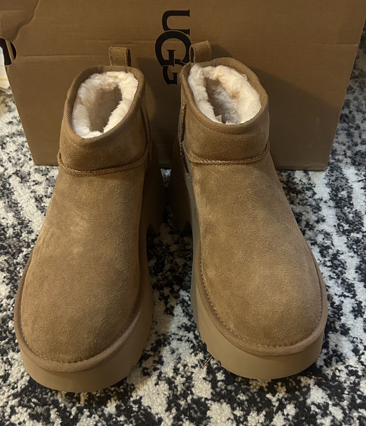 Ugg UGG Classic Ultra Mini New Heights Platform Boot Chestnut Size US 8 / IT 38 - 3 Thumbnail