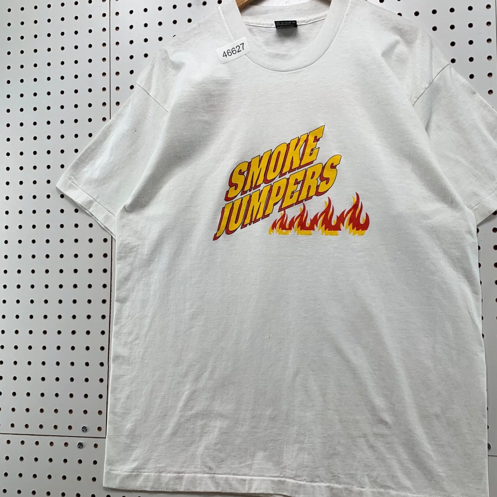 Fruit Of The Loom VINTAGE Fruit of the Loom SHirt Men XL White Mcdonalds Flames Fire 90s 1990s USA Smoke Jumpers Graphic Print Crew Neck Short Sleeve T-Shirt Size US XL / EU 56 / 4 - 5 Thumbnail