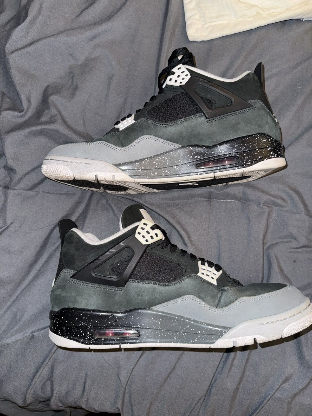 Jordan Brand Jordan 4 “Fear” Size US 11.5 / EU 44-45 - 5 Thumbnail