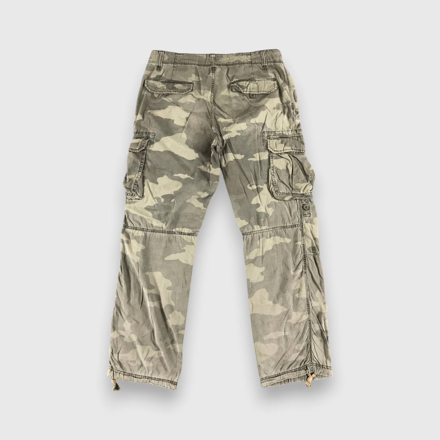 Uniqlo Uniqlo Army Multi Pocket Parachute Cargo Pant-J181 Size US 35 - 2 Thumbnail
